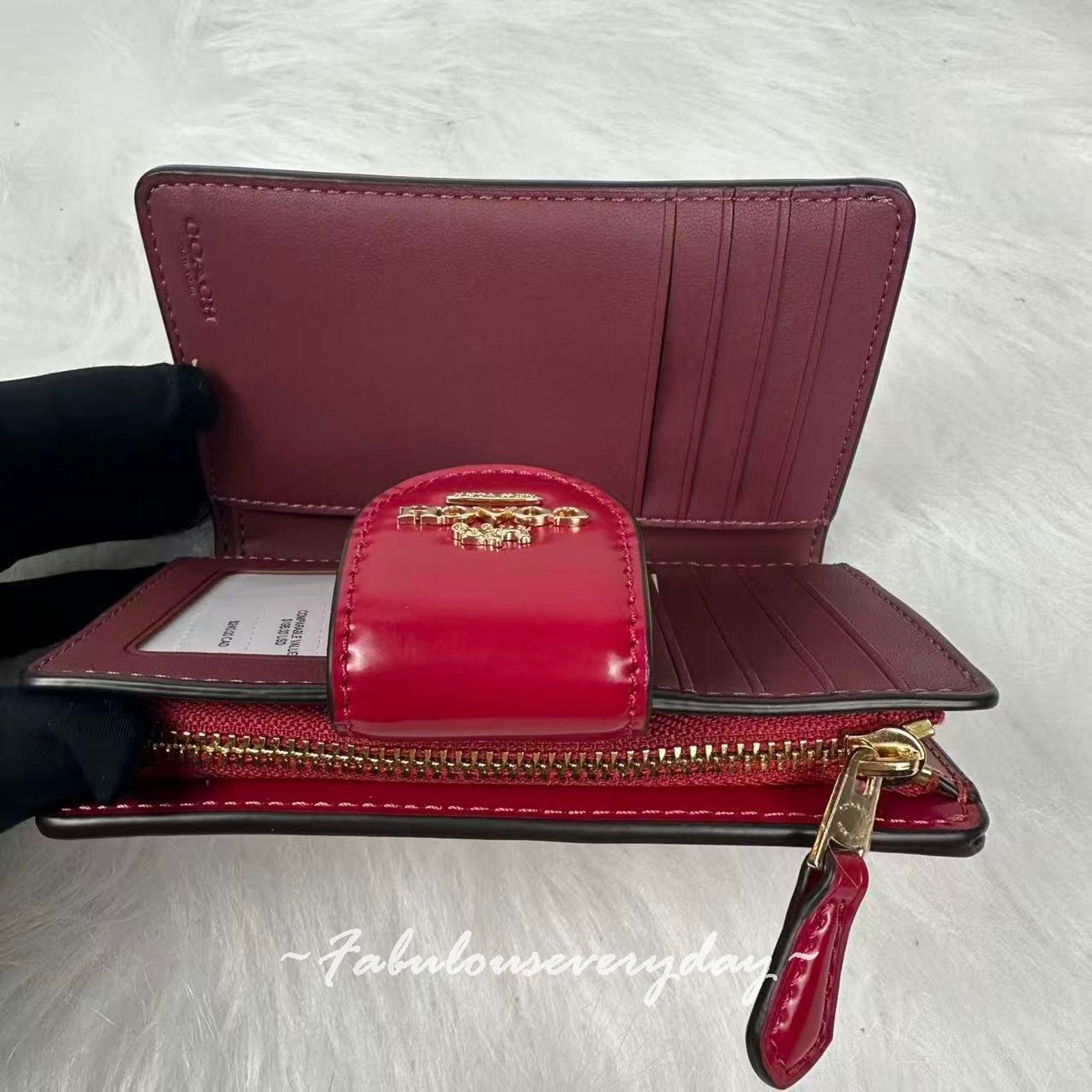 Coach Coach Medium Corner Zip Wallet In Leather/Gold Ruby CW526 Size ONE SIZE - 5 Thumbnail