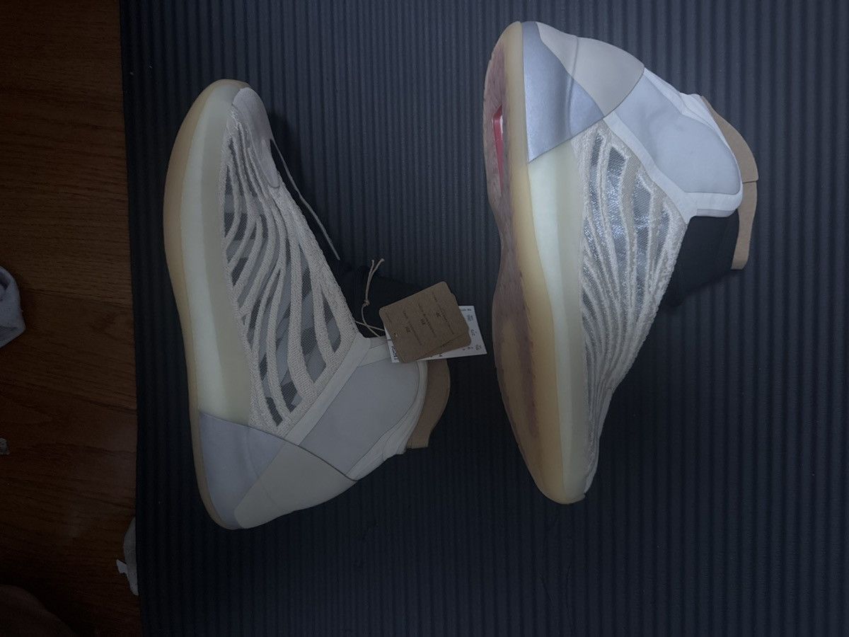 Adidas × Yeezy YZY QNTM Mist Slate Size US 9.5 / EU 42-43 - 1 Thumbnail