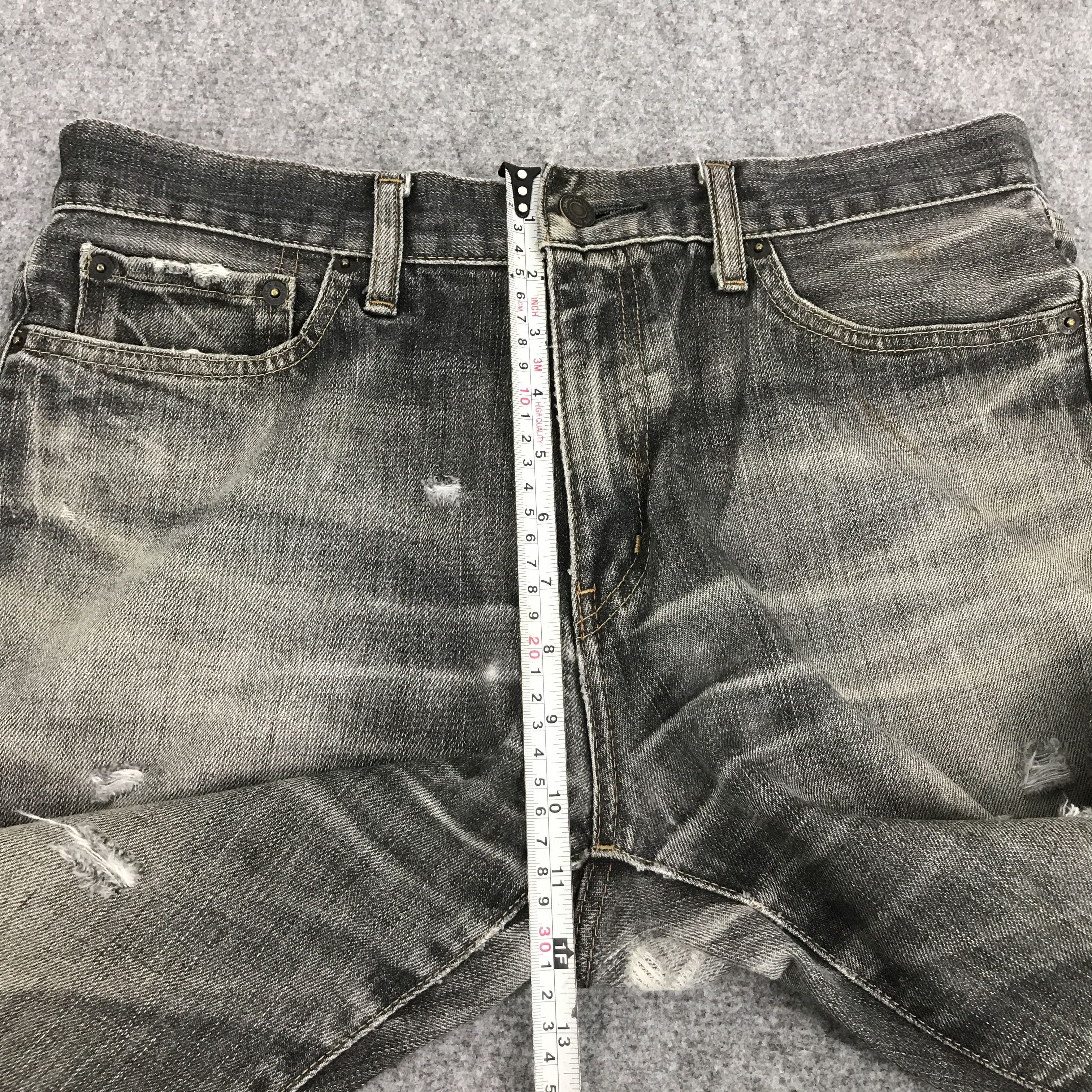 Japanese Brand × Uniqlo JAPANESE ORIGINAL UNIQLO DISTRESSED PANTS JEANS Size US 32 / EU 48 - 12 Thumbnail