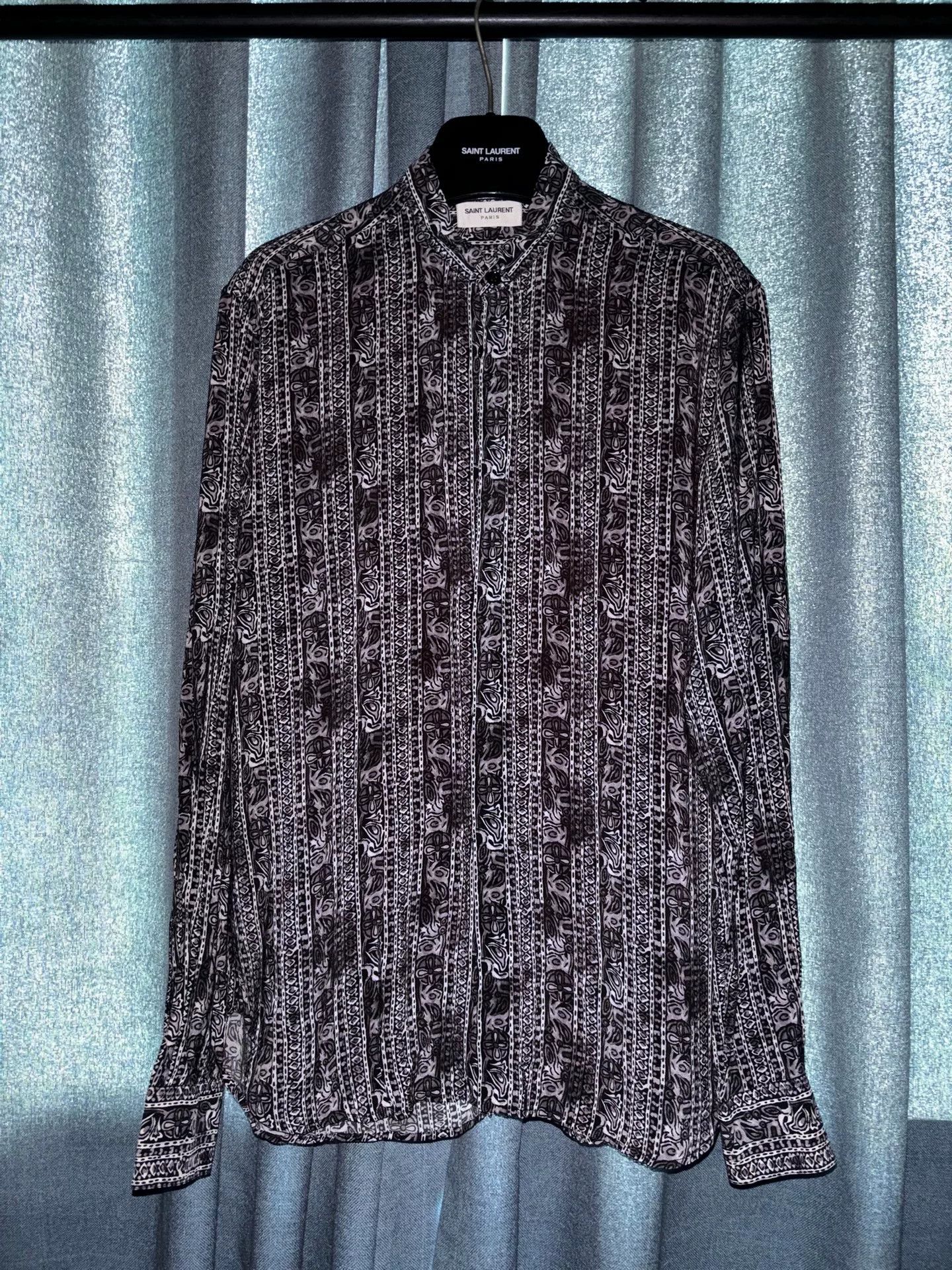 Saint Laurent Paris Saint Laurent Gypsy Print Silk Shirt Size M / US 6-8 / IT 42-44 - 1 Thumbnail