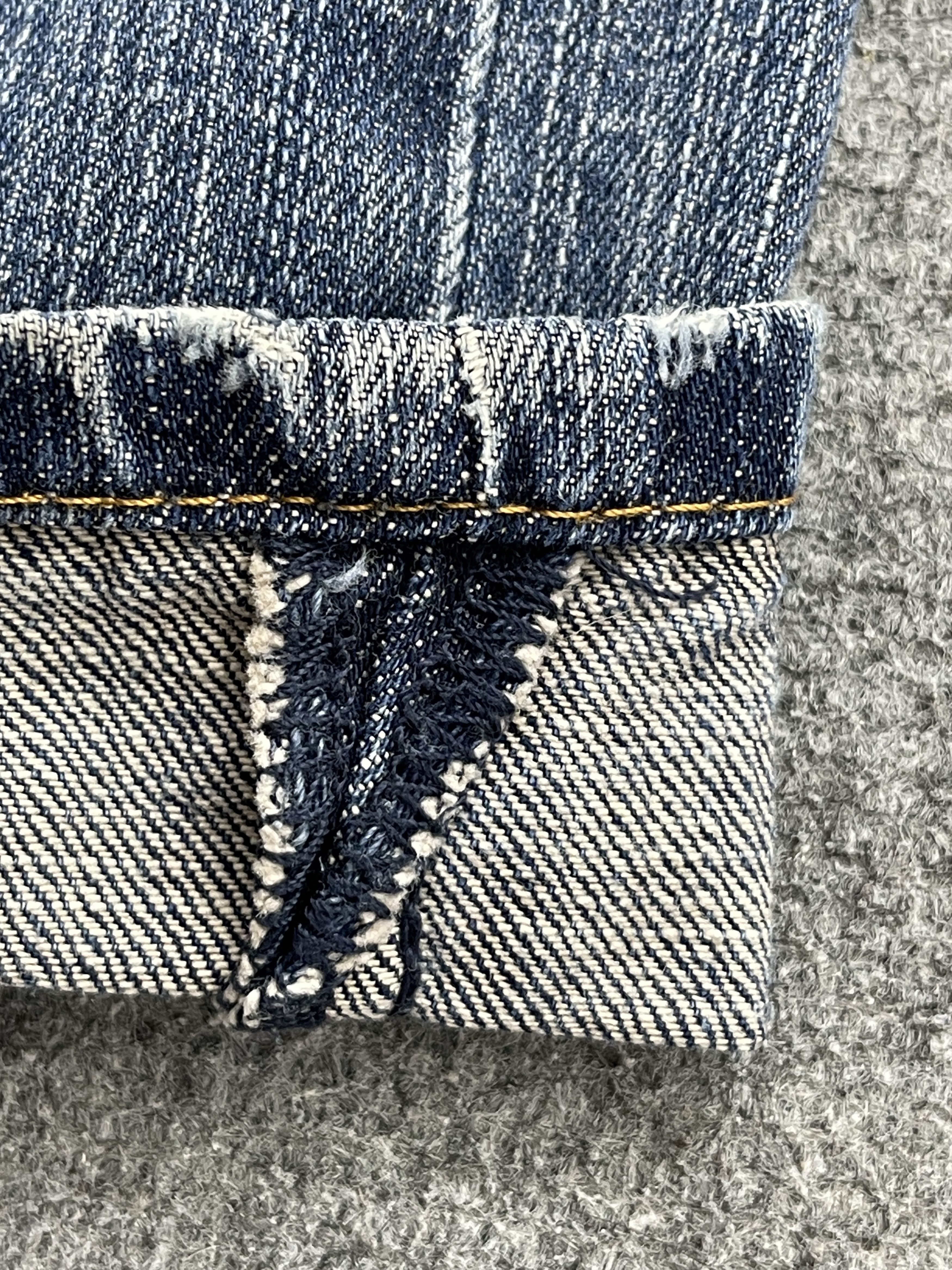 Levi's Vintage Levis 559 Faded Blue Jeans DP2573 Size US 35 - 10 Thumbnail
