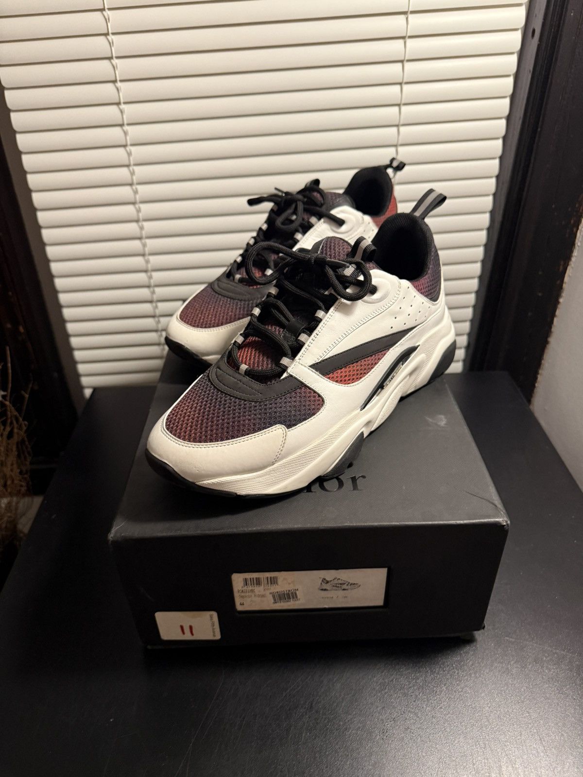 Dior Dior B22 White Red Black Size 44 EU / 11 US Size US 11 / EU 44 - 18 Thumbnail
