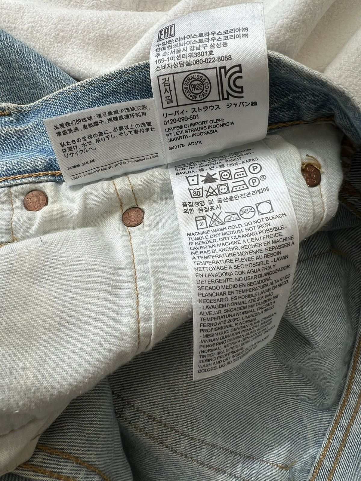 Levi's Vintage Clothing Vintage Levi 501 White Oak Cone Denim Size US 29 - 9 Thumbnail