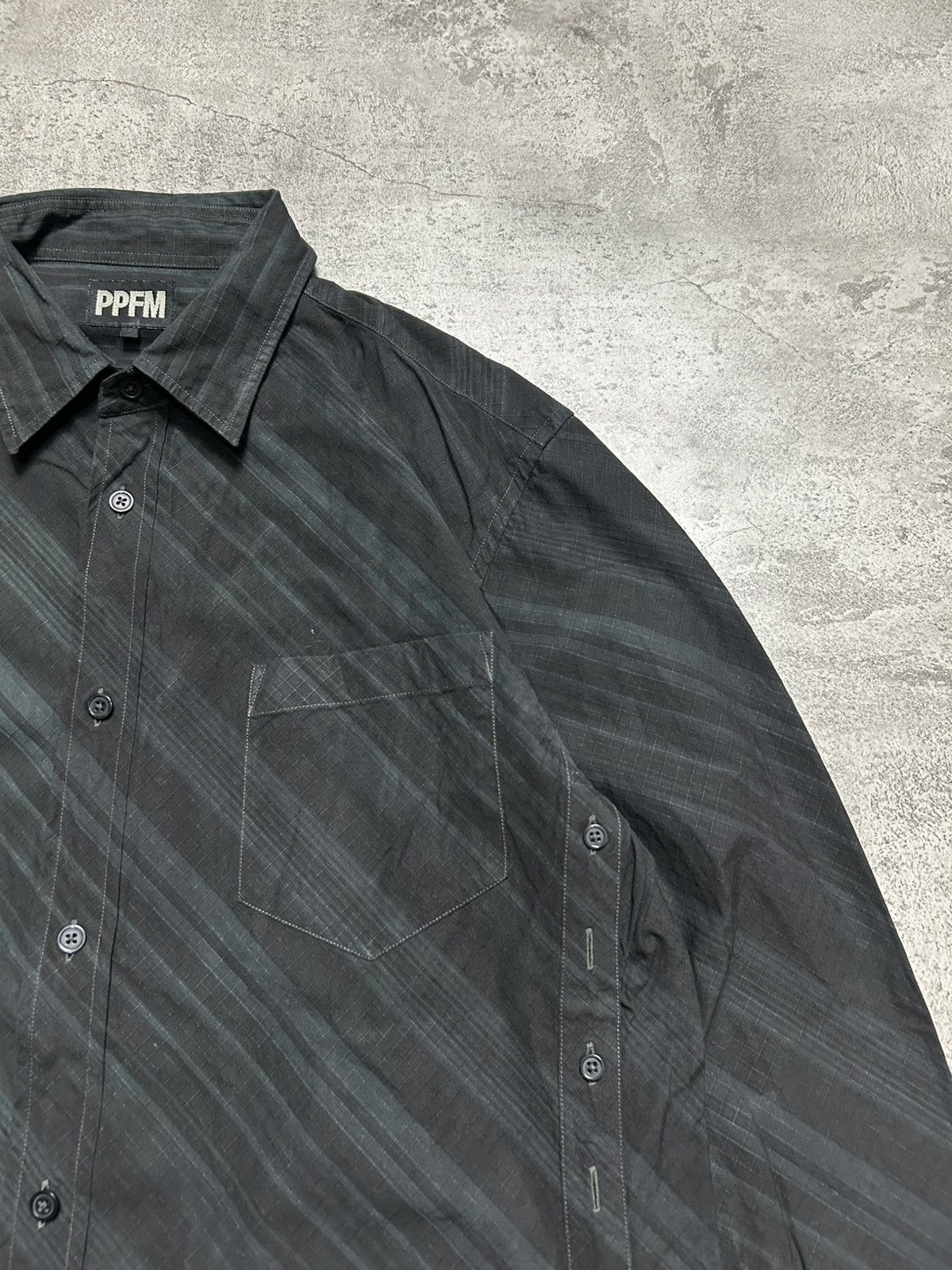 PPFM PPFM Button Up Shirt With Side Button Size L Black Size US L / EU 52-54 / 3 - 2 Thumbnail