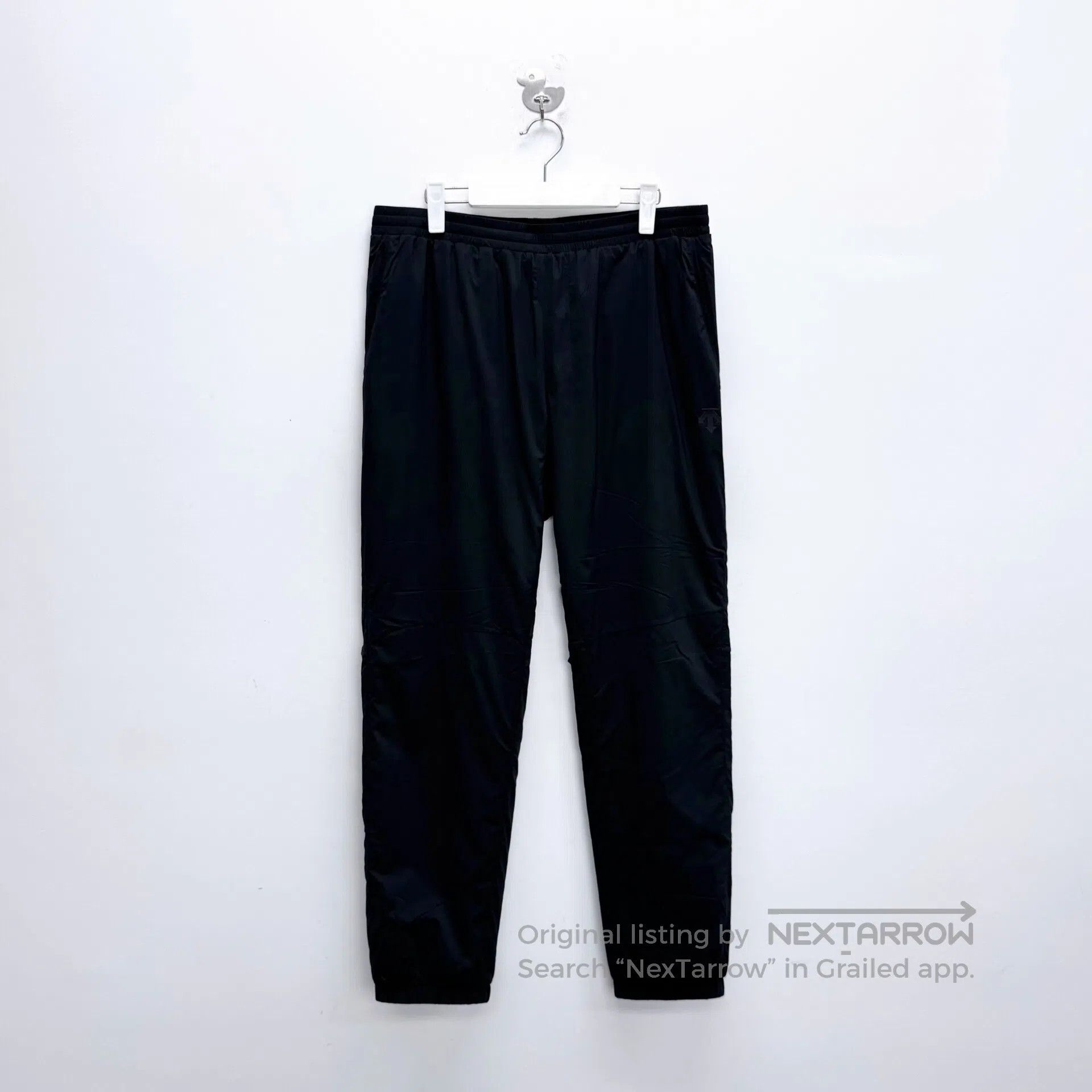 Descente Descente size XL Black Camouflage Logo Lettering Casual Sp Size US 27 - 1 Thumbnail