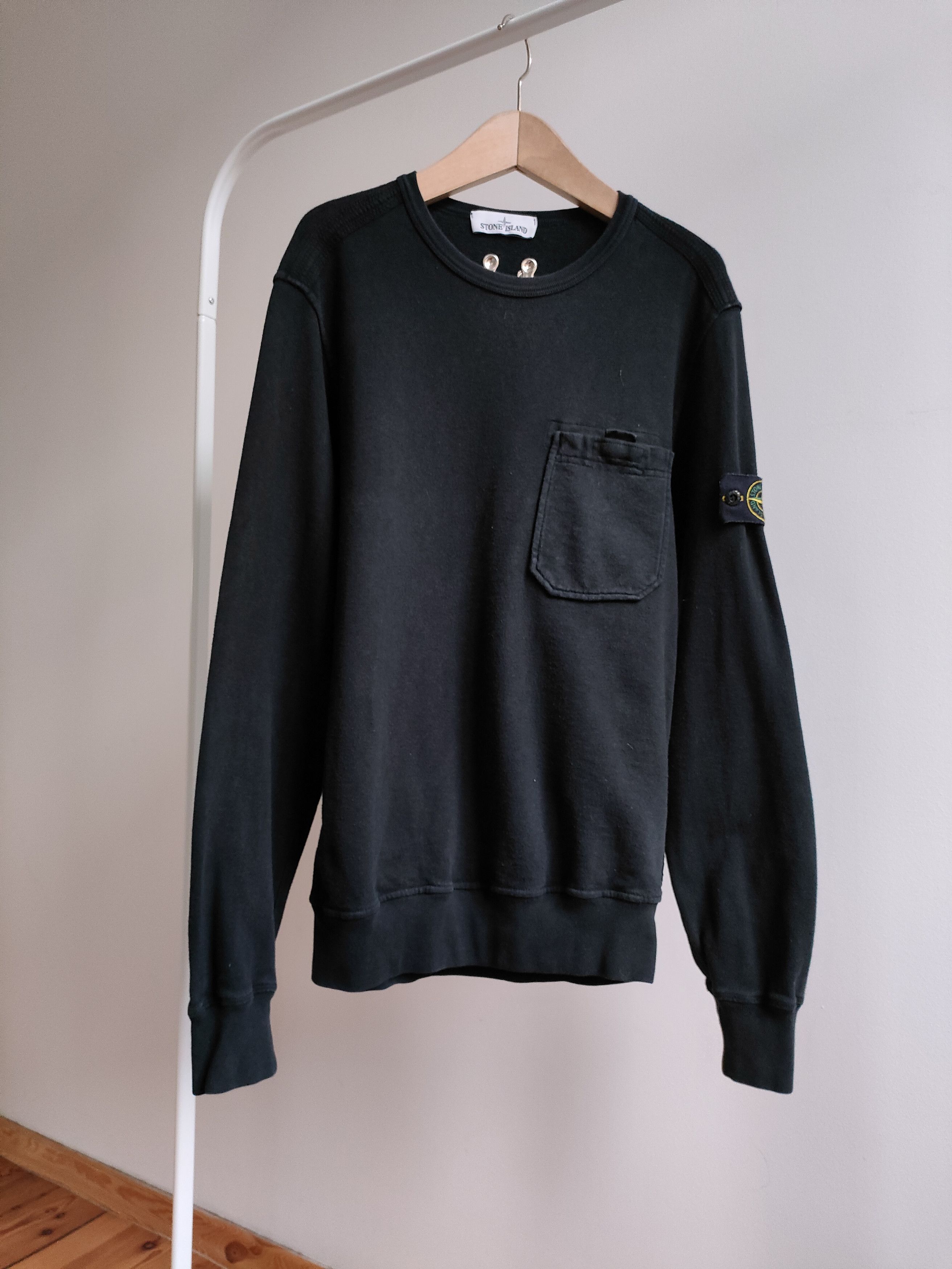 Stone Island Stone Island Black Crewneck with Chest Pocket Size US M / EU 48-50 / 2 - 1 Thumbnail