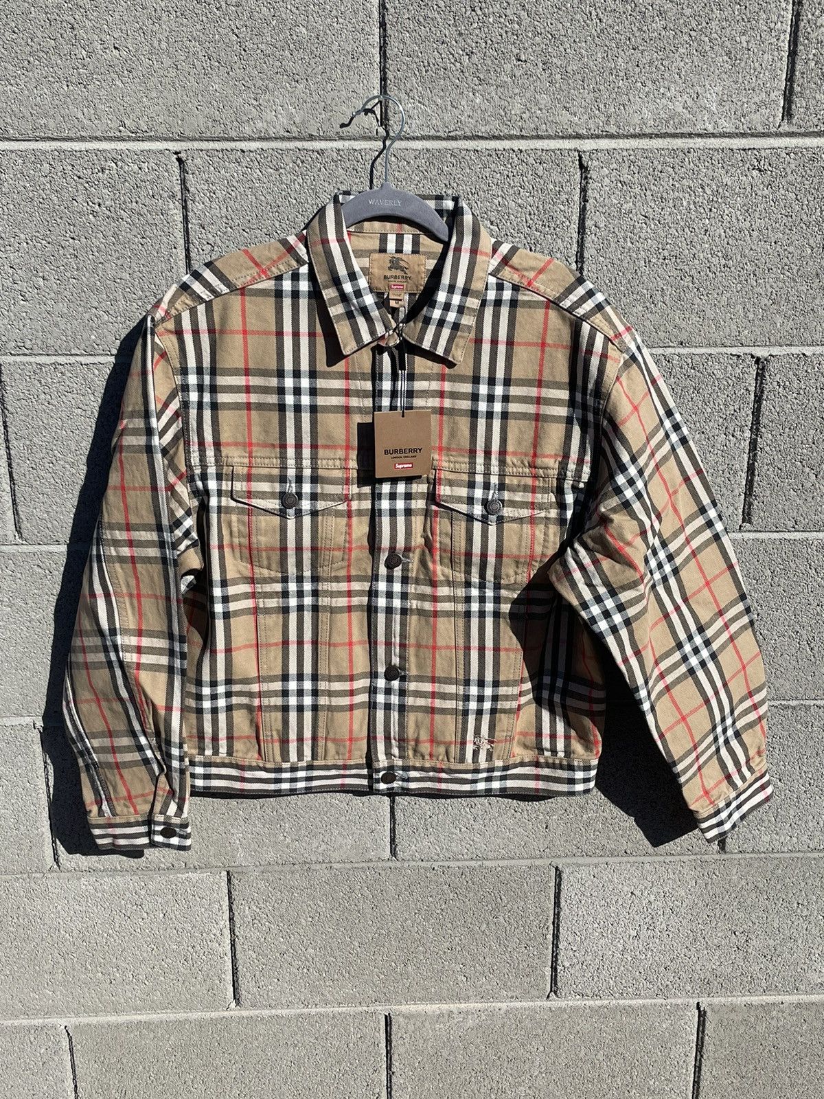 Burberry × Supreme Supreme Burberry Denim Trucker Jacket Burberry × Supreme Supreme Burberry Denim Trucker Jacket