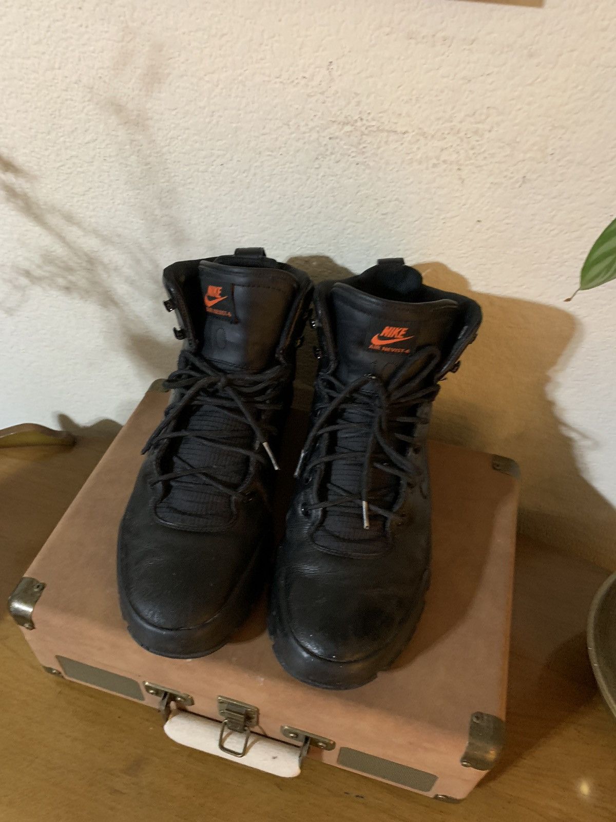 nike acg air nevist