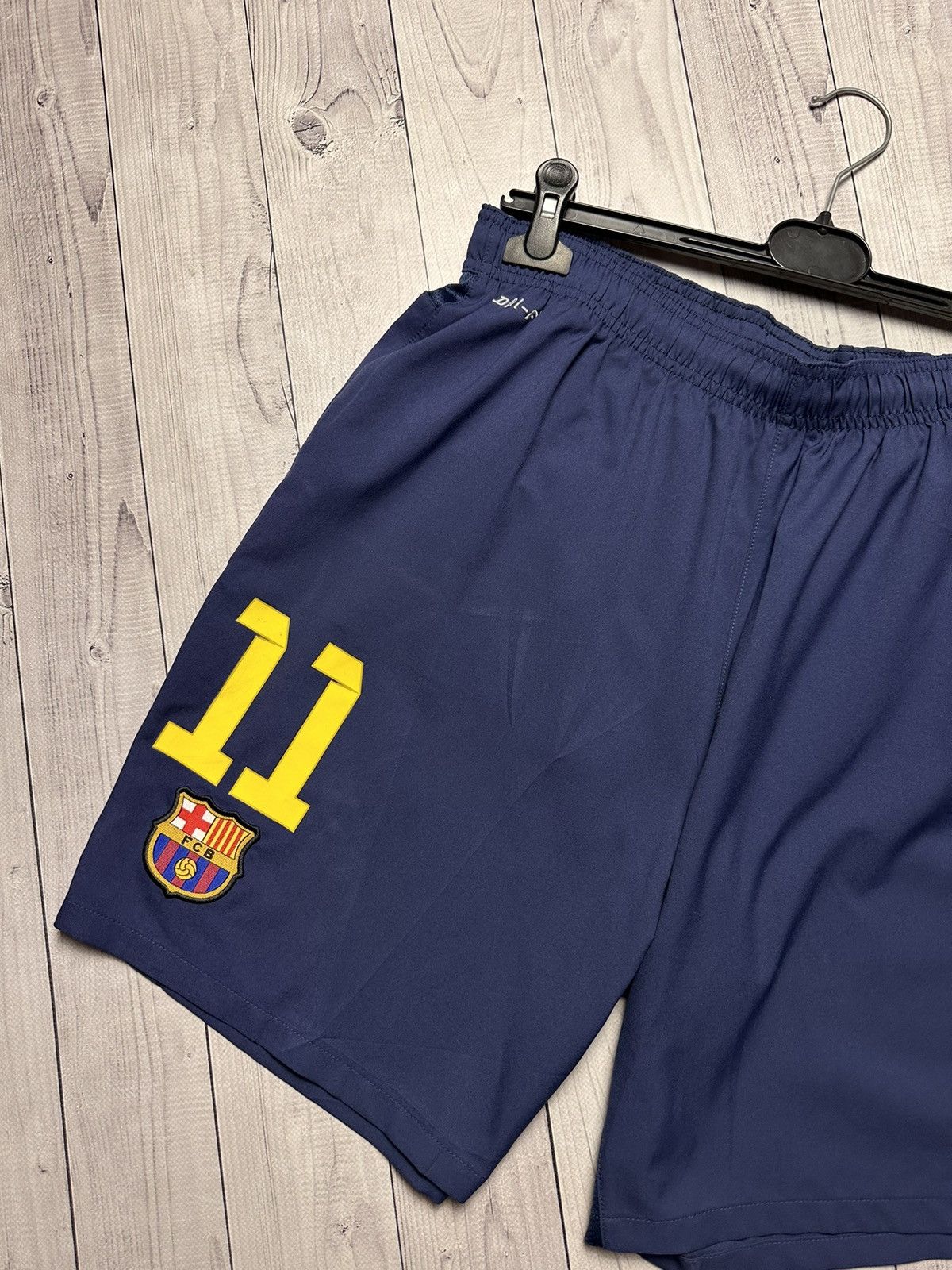 Nike Vintage Nike Barcelona soccer shorts 11 Neymar size XL Size US 36 / EU 52 - 2 Thumbnail