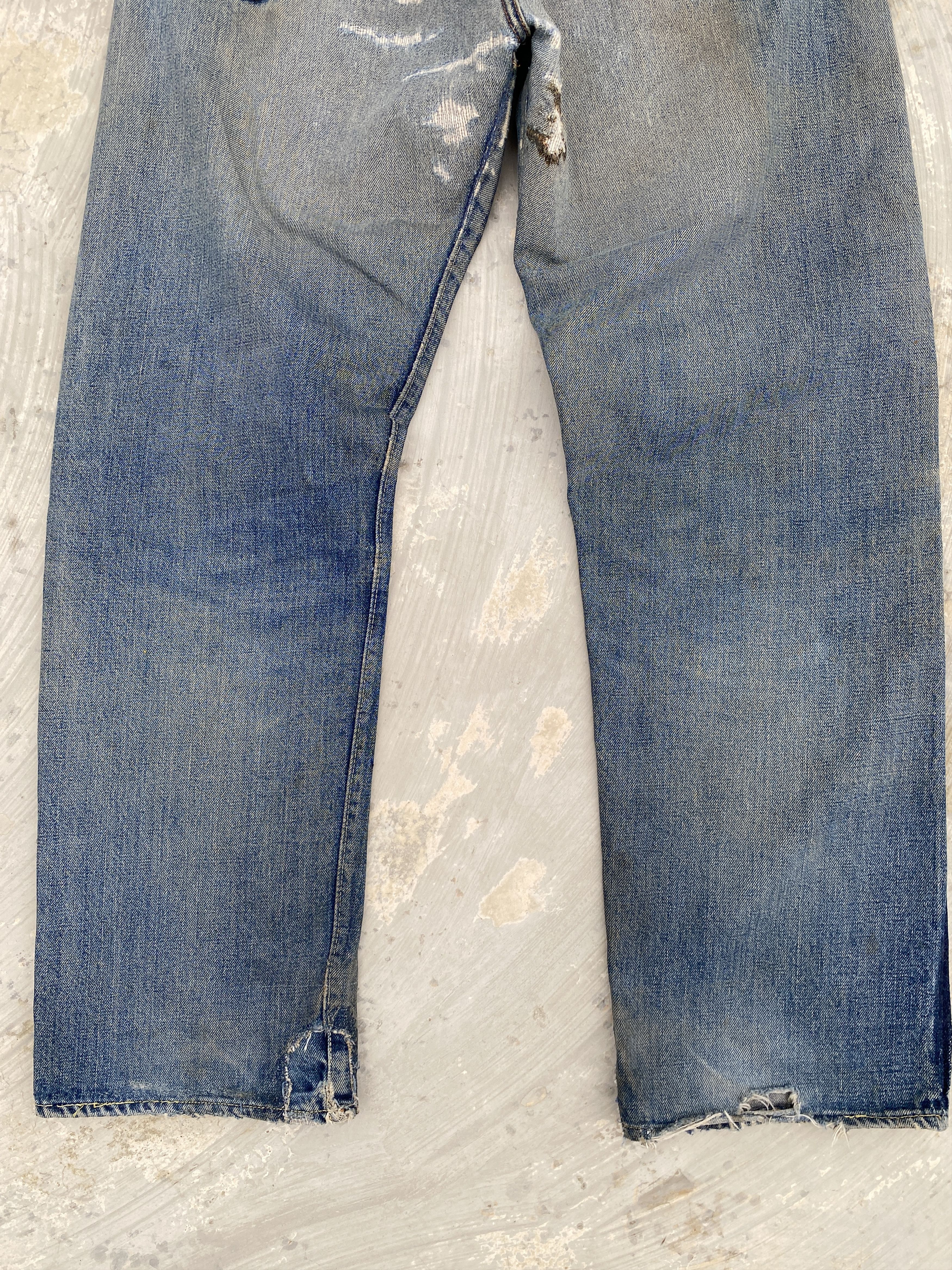 Levi's Vintage 60s Levis 501 Big E V-Stitch #6 Selvedge Jeans Size US 33 - 9 Thumbnail