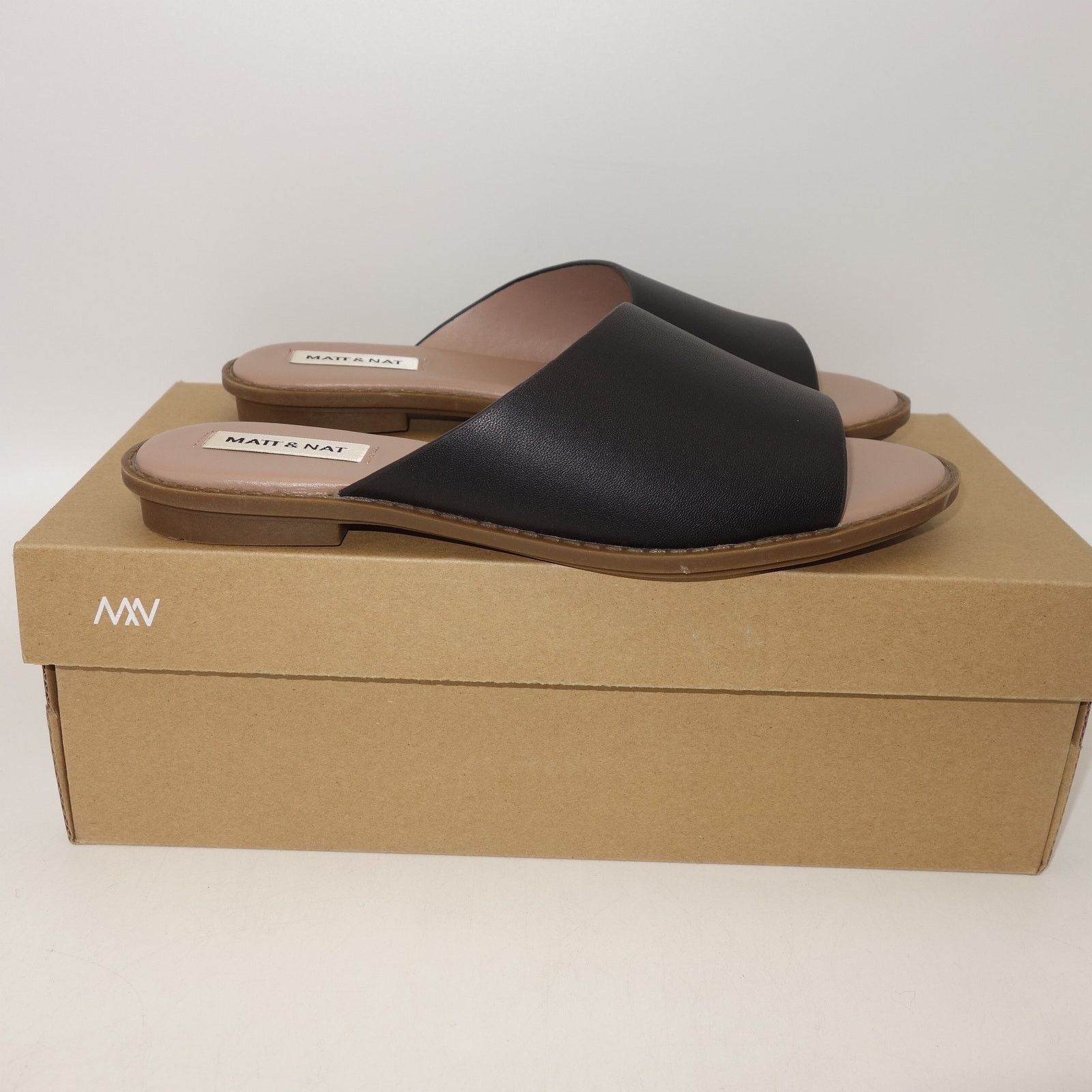 Other NEW Matt & Nat LUNNA Vegan Slides Shoes Black Women's 6 Size US 6 / IT 36 - 2 Thumbnail