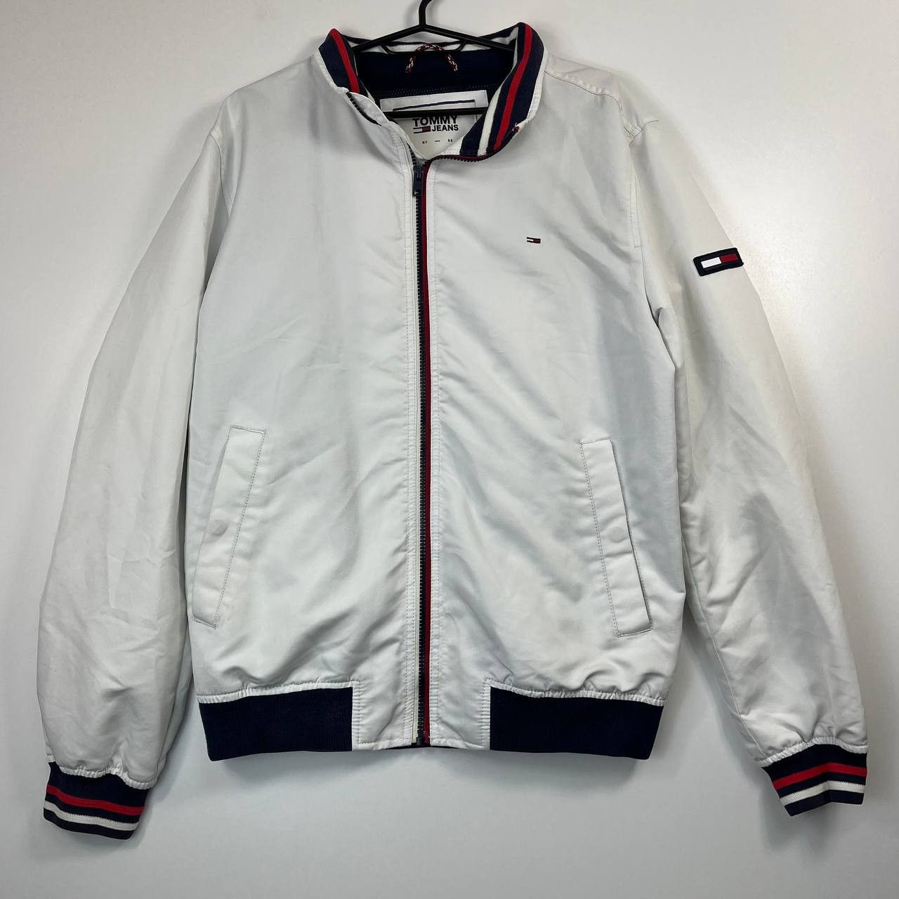 Tommy Jeans Tommy Jeans Bomber Jacket White Lightweight Windbreaker L Size US L / EU 52-54 / 3 - 1 Thumbnail