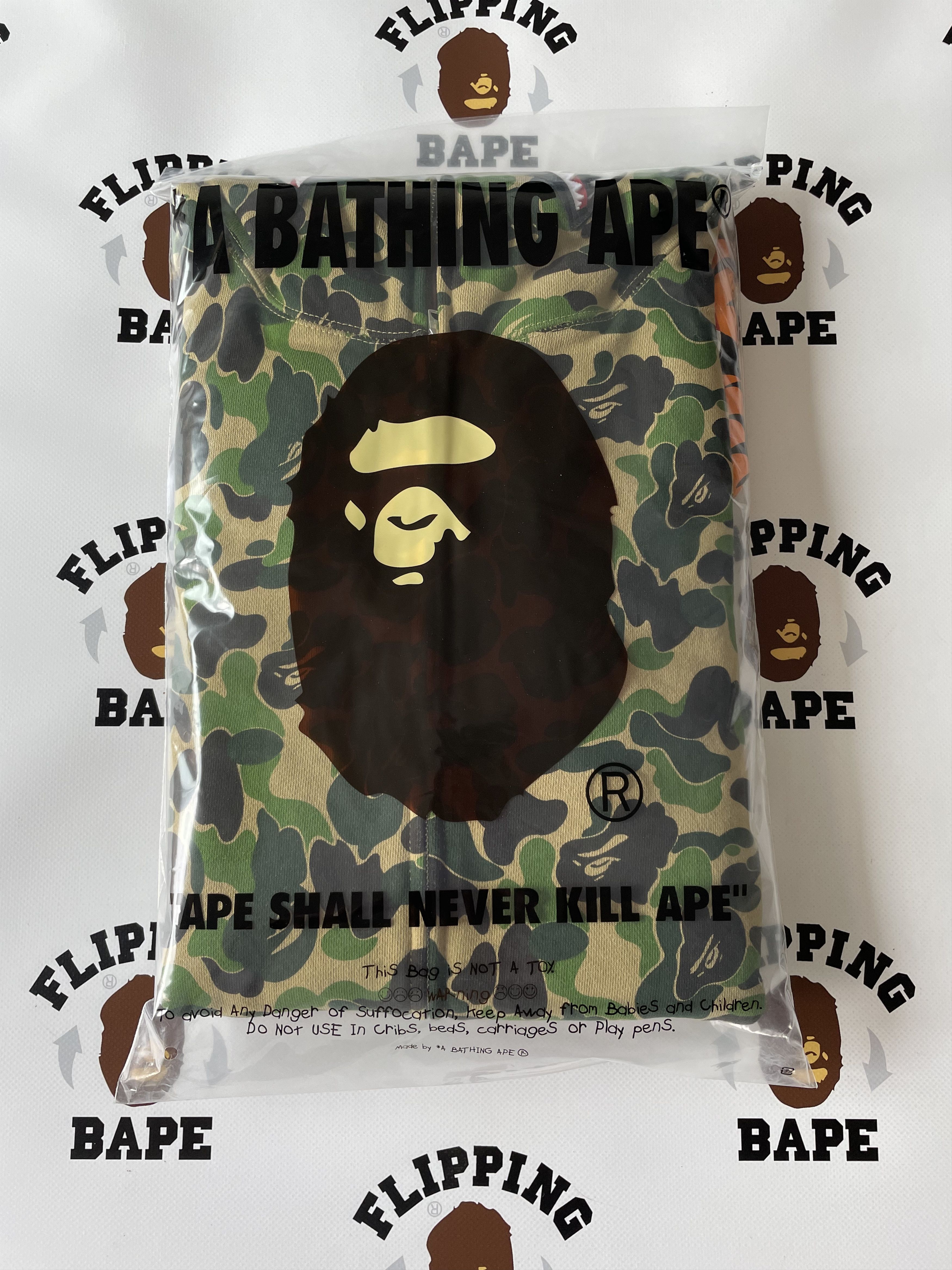 Bape BAPE ABC CAMO SHARK FULL ZIP HOODIE Size US XXL / EU 58 / 5 - 10 Thumbnail
