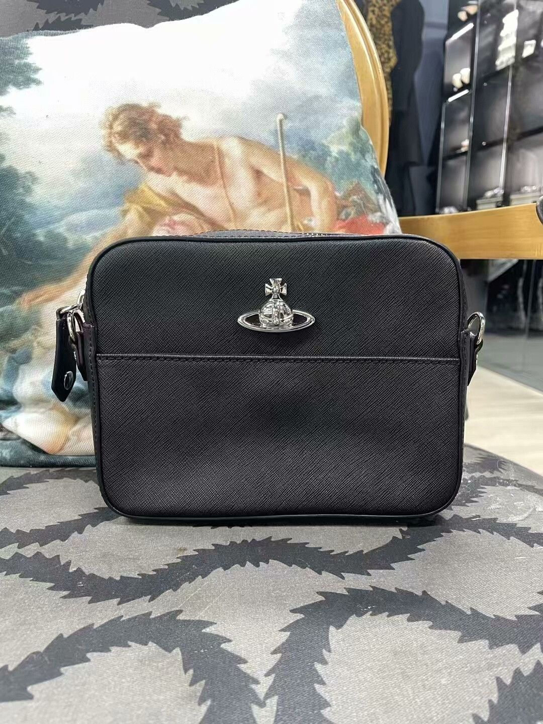 Vivienne Westwood Vivienne Westwood Saturn Crossbody Bag Size ONE SIZE - 1 Preview