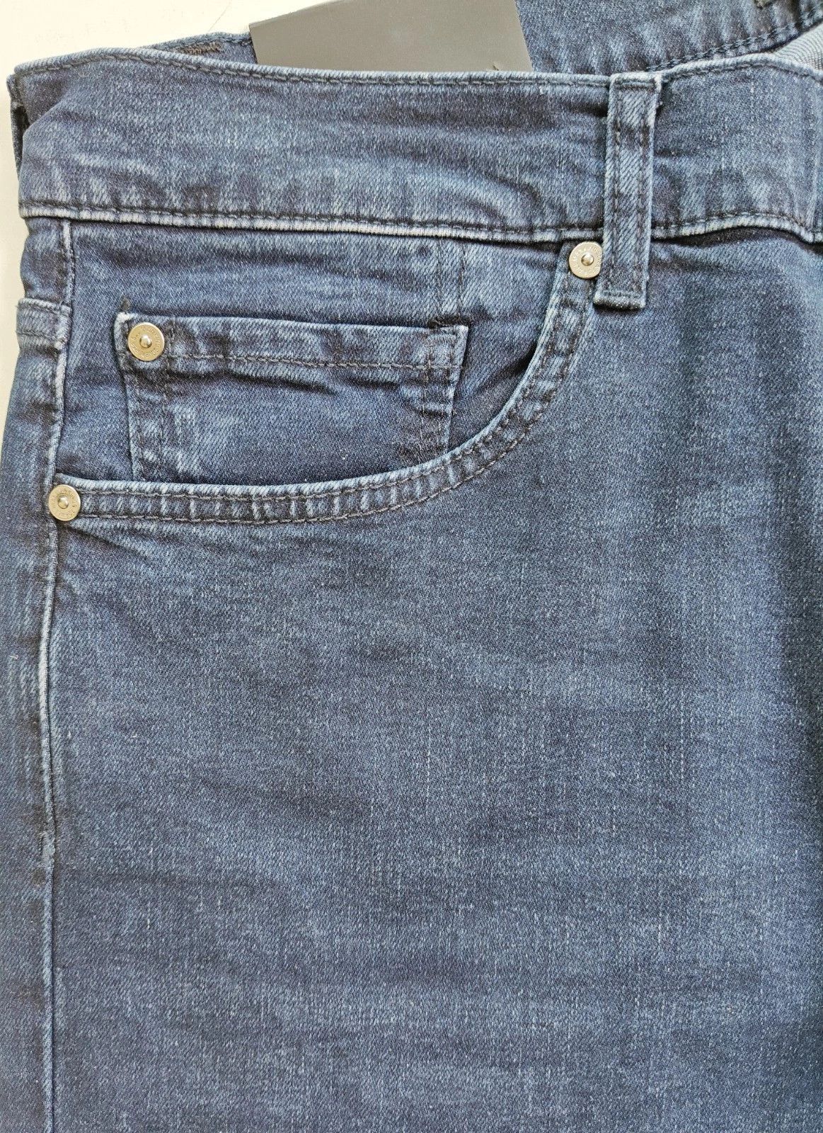 7 For All Mankind 7 For All ManKind Austyn Fields BOOTCUT Jeans T / 6058 Size US 33 - 4 Thumbnail