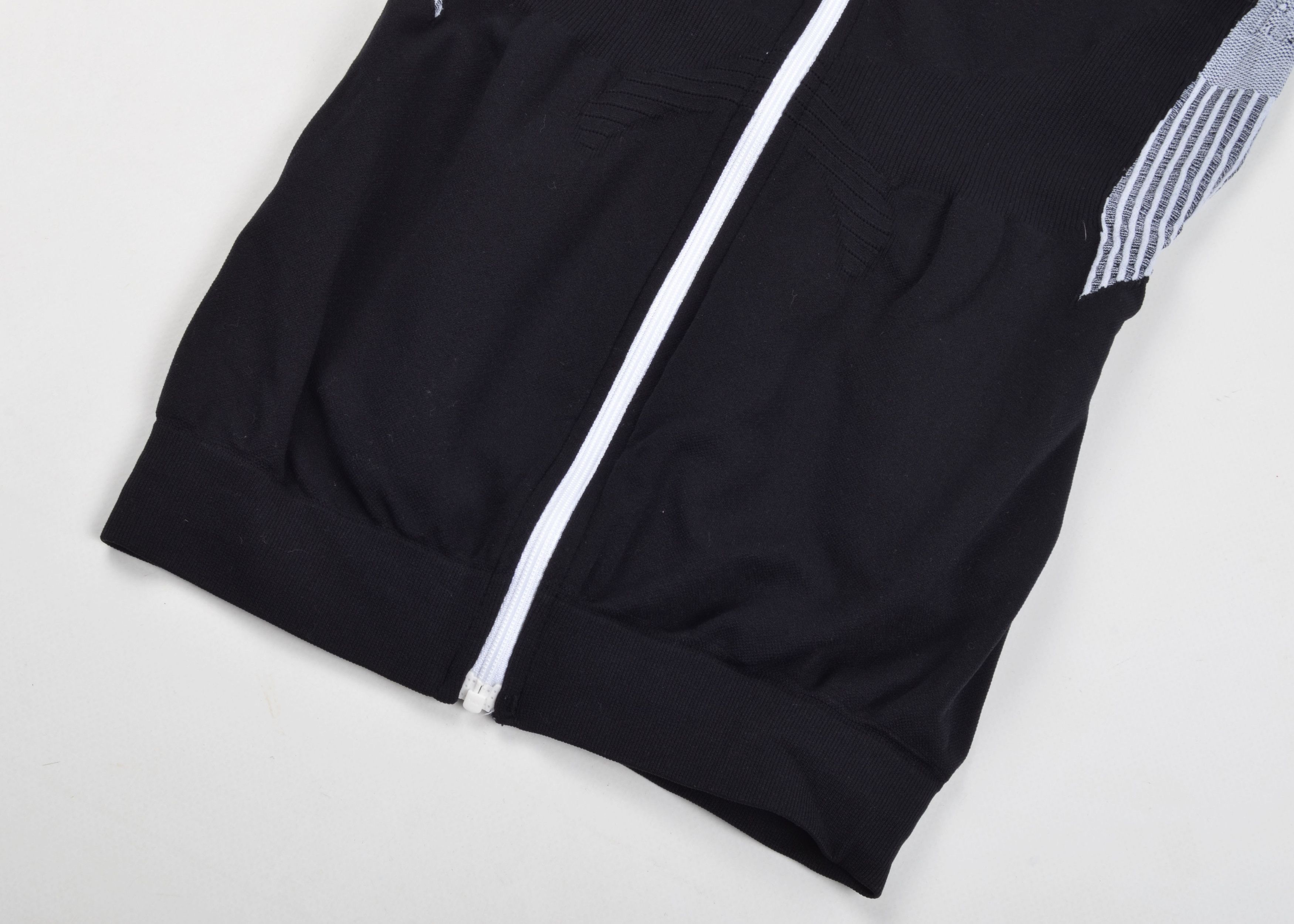 Other X-Bionic Short Sleeve Full Zip Black Compression Top Size S / US 4 / IT 40 - 6 Thumbnail