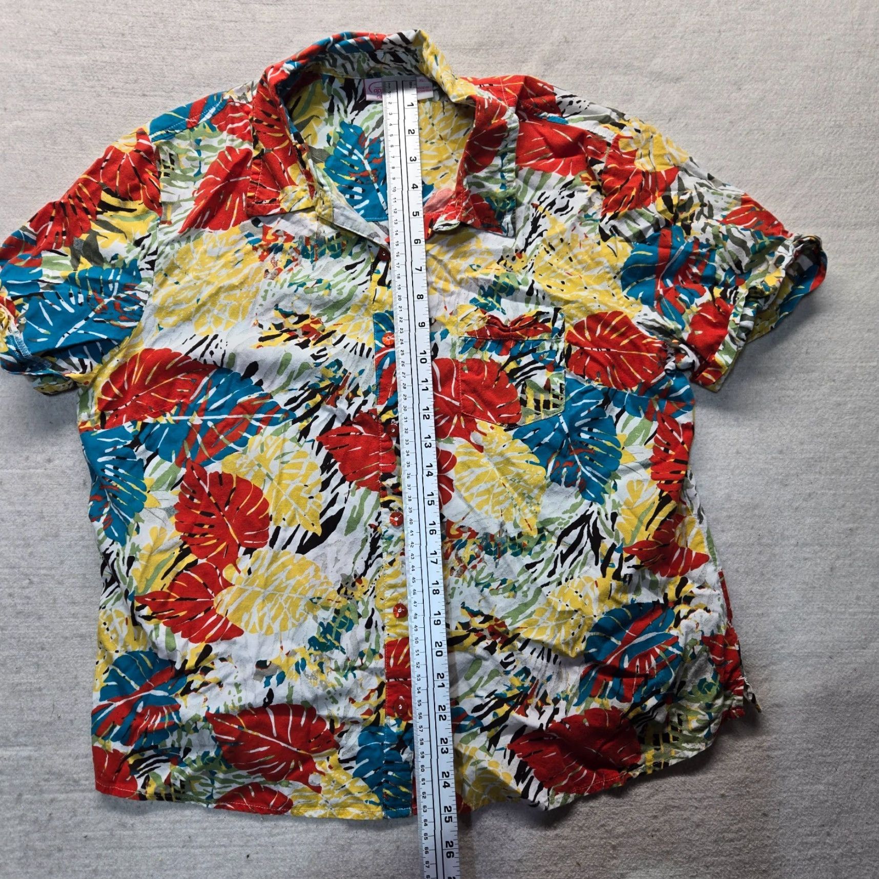Vintage UA Scrubs Shirt Women’s Size S Pink Short Sleeve Hard-to-miss Heart Pattern Adult Small Shirt Womens Size S / US 4 / IT 40 - 5 Thumbnail