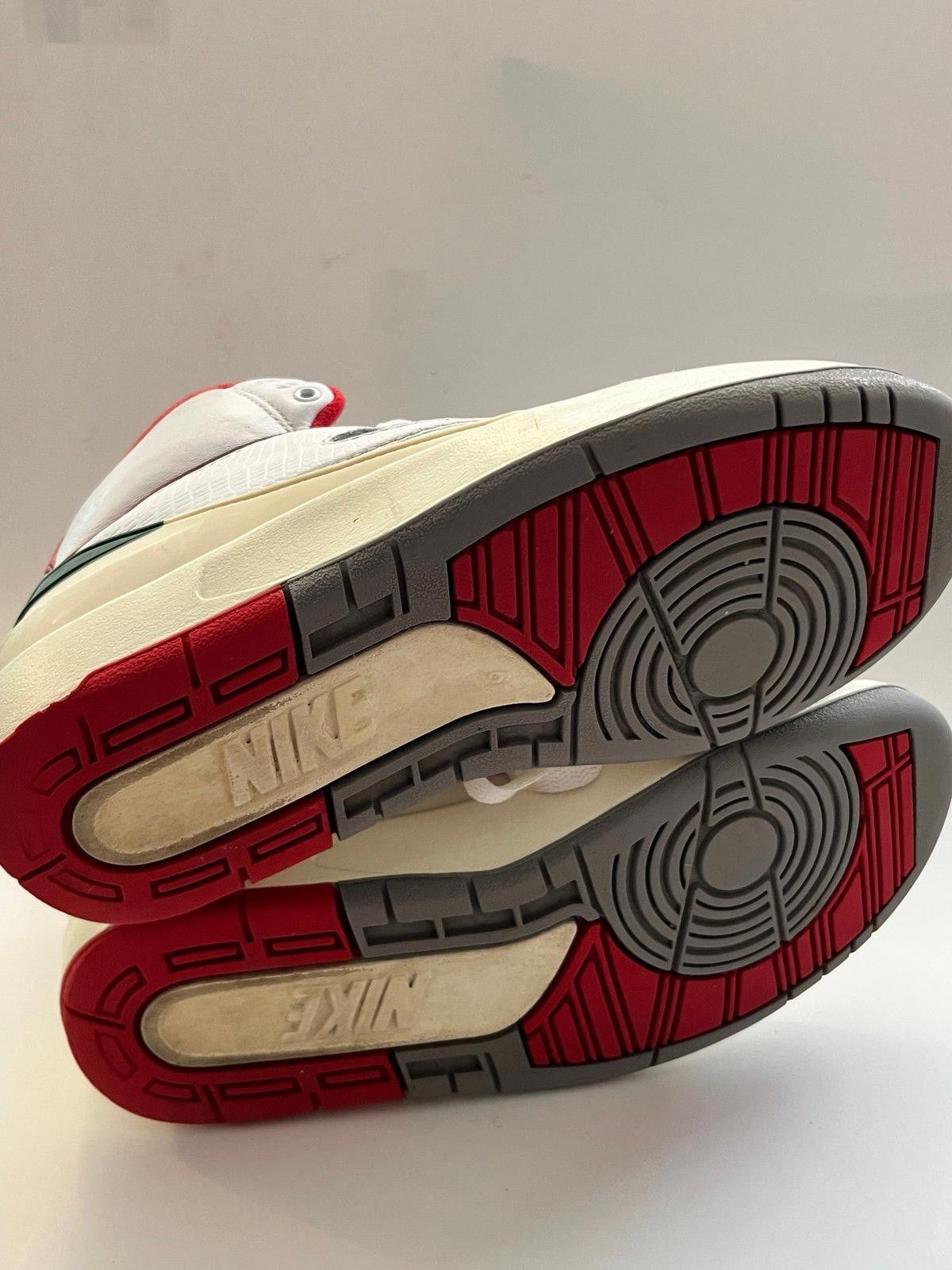 Jordan Brand Nike Air Jordan 2 Retro "Origins" white fire red colorway Size US 6 / EU 39 - 7 Thumbnail