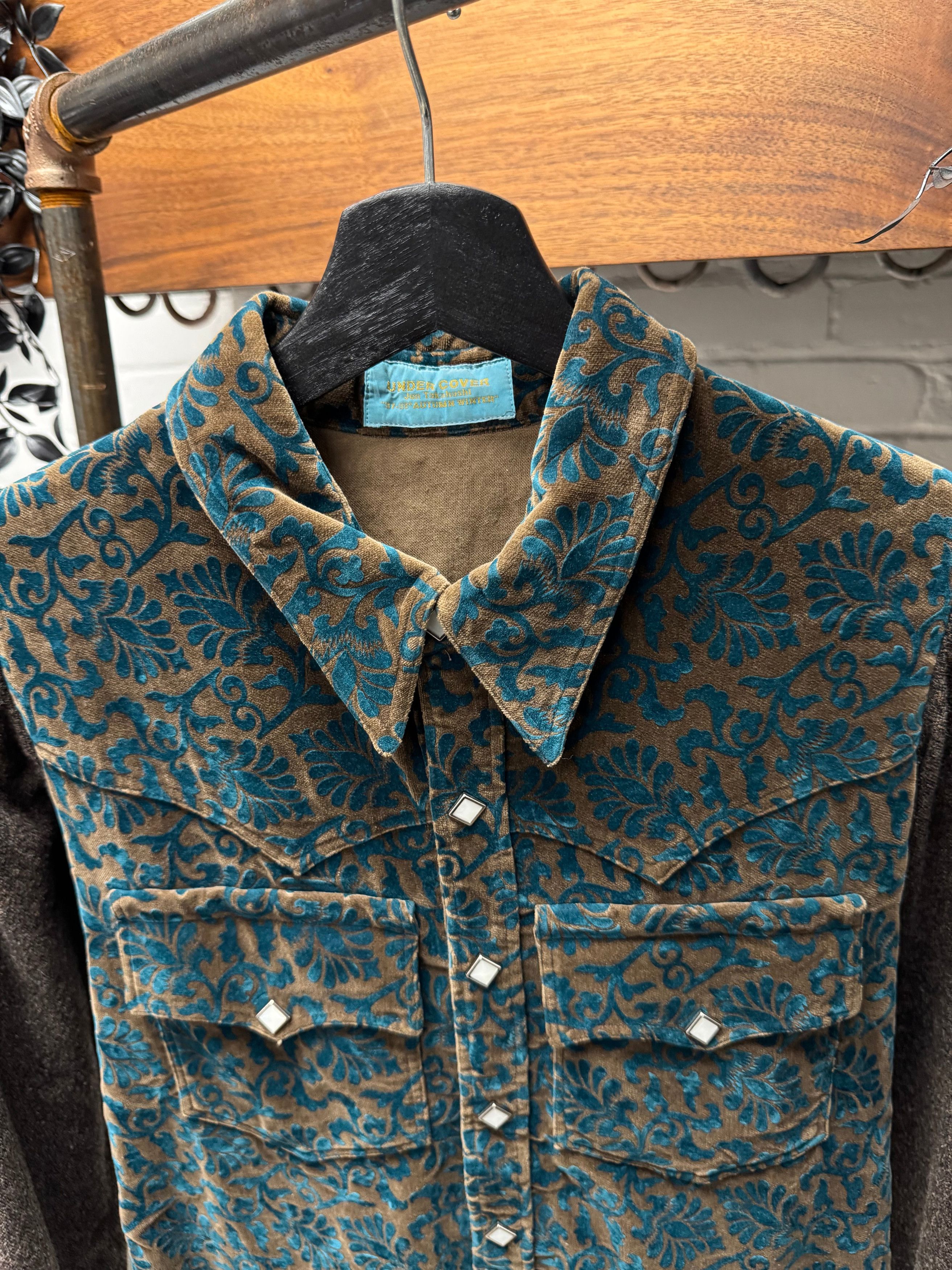 Undercover AW1997 Undercover Velour ‘Floral Pattern’ Diamond Snap Distressed Wool Shirt Size US M / EU 48-50 / 2 - 3 Thumbnail
