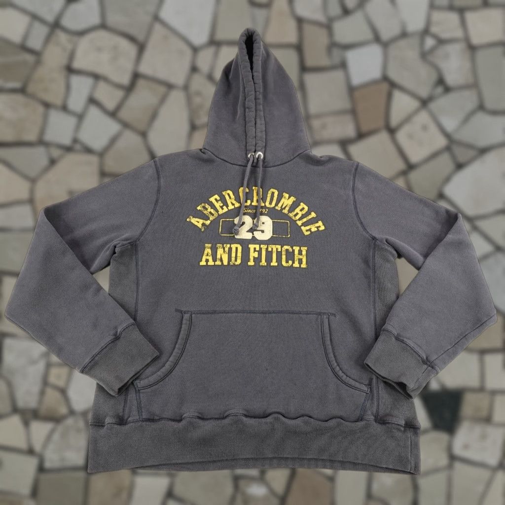 Abercrombie & Fitch Abercrombie & Fitch Hoodie Mens Medium Gray Pullover Sweatshirt Regular Pockets Logo Preppy Outdoor Style Clothing Size US M / EU 48-50 / 2 - 1 Thumbnail