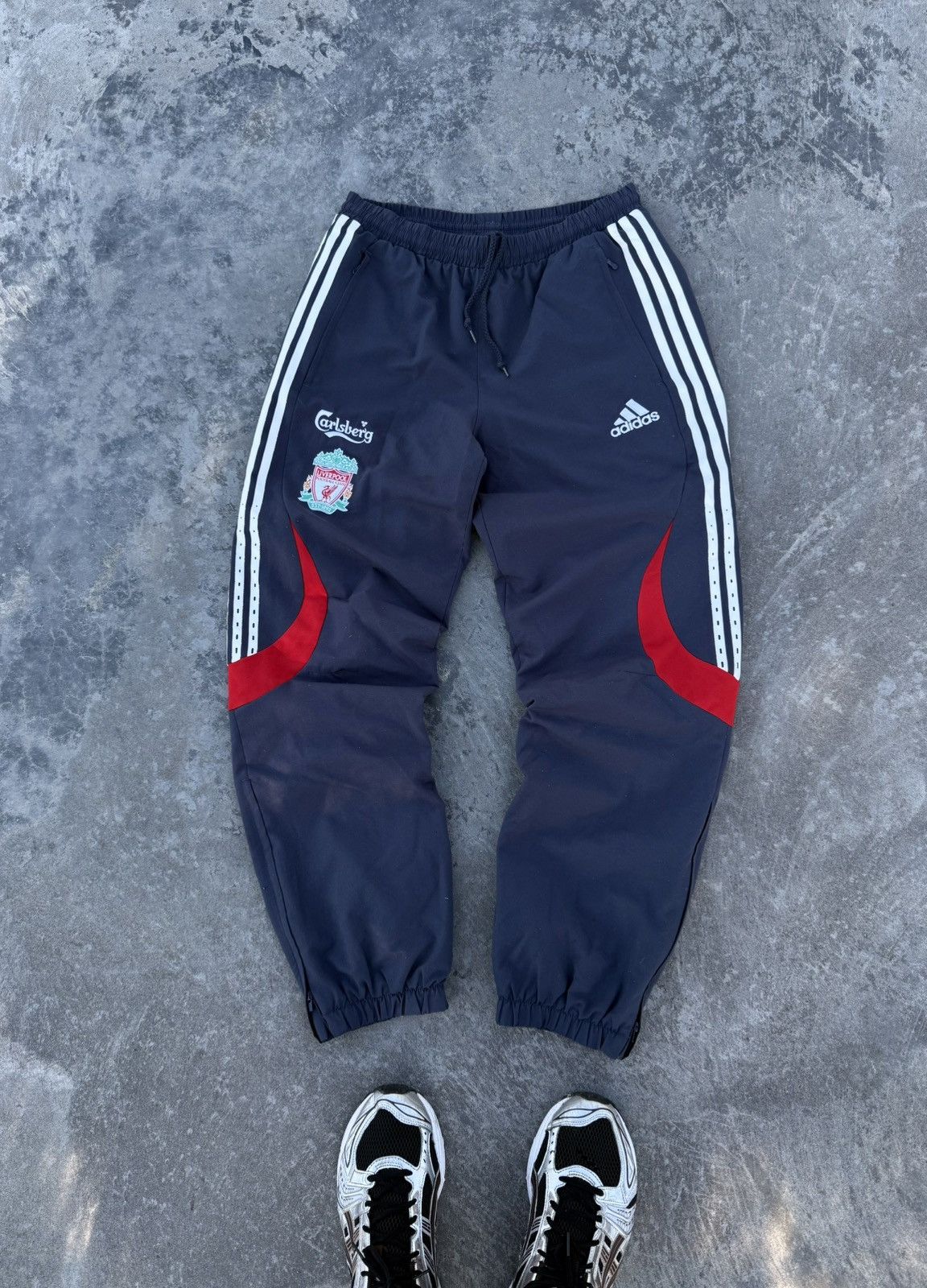 Adidas Vintage Adidas Liverpool Y2K Blokecore Track Soccer Pants Size US 32 / EU 48 - 2 Thumbnail
