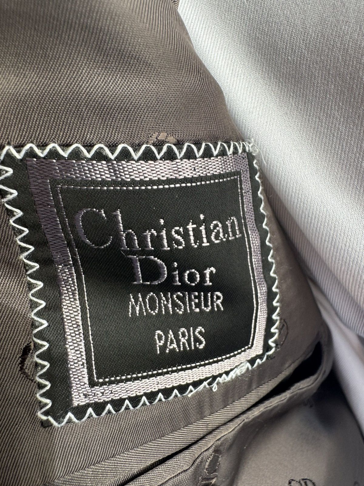 Dior Christian Dior 46 Suit Size 46R - 4 Thumbnail
