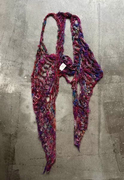 If Six Was Nine IF SIX WAS NINE Handmade Knitted Vest Size ONE SIZE - 6 Thumbnail