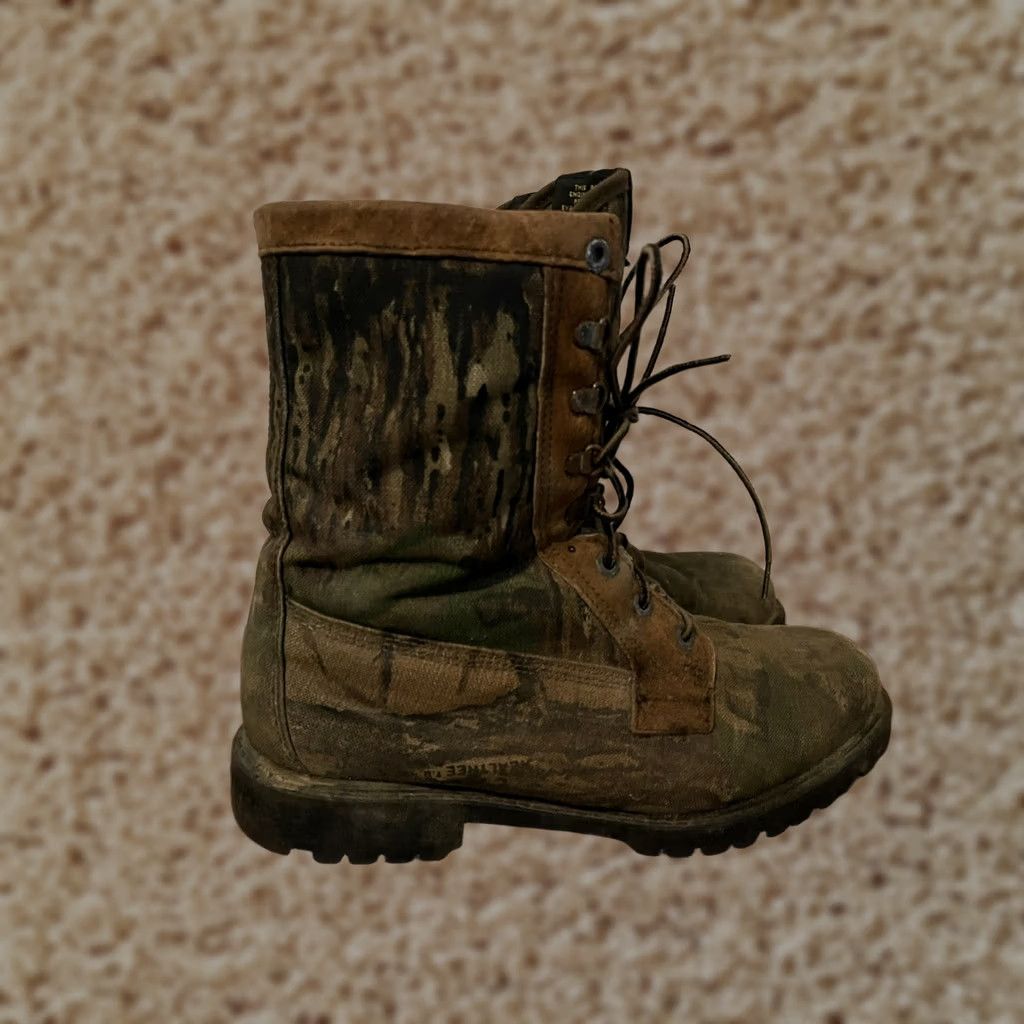 Realtree VINTAGE Wolverine Boots Outdoor Realtree Camo Made in USA Men's 11.5M 9" Size US 12 / EU 45 - 1 Thumbnail
