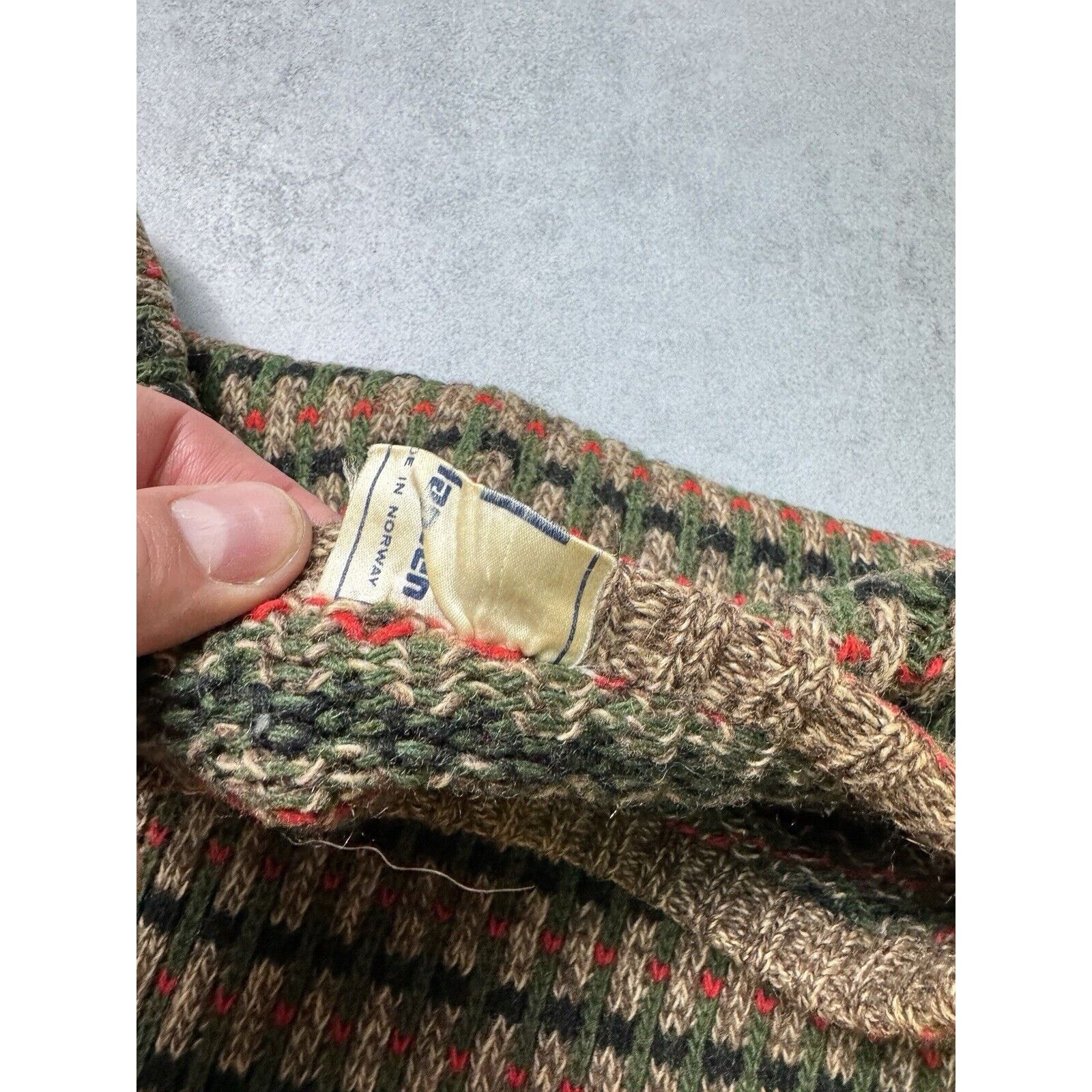 Helly Hansen Vintage Helly Hansen 90s Made In Norway Sweater Wool Size L Size US L / EU 52-54 / 3 - 9 Thumbnail