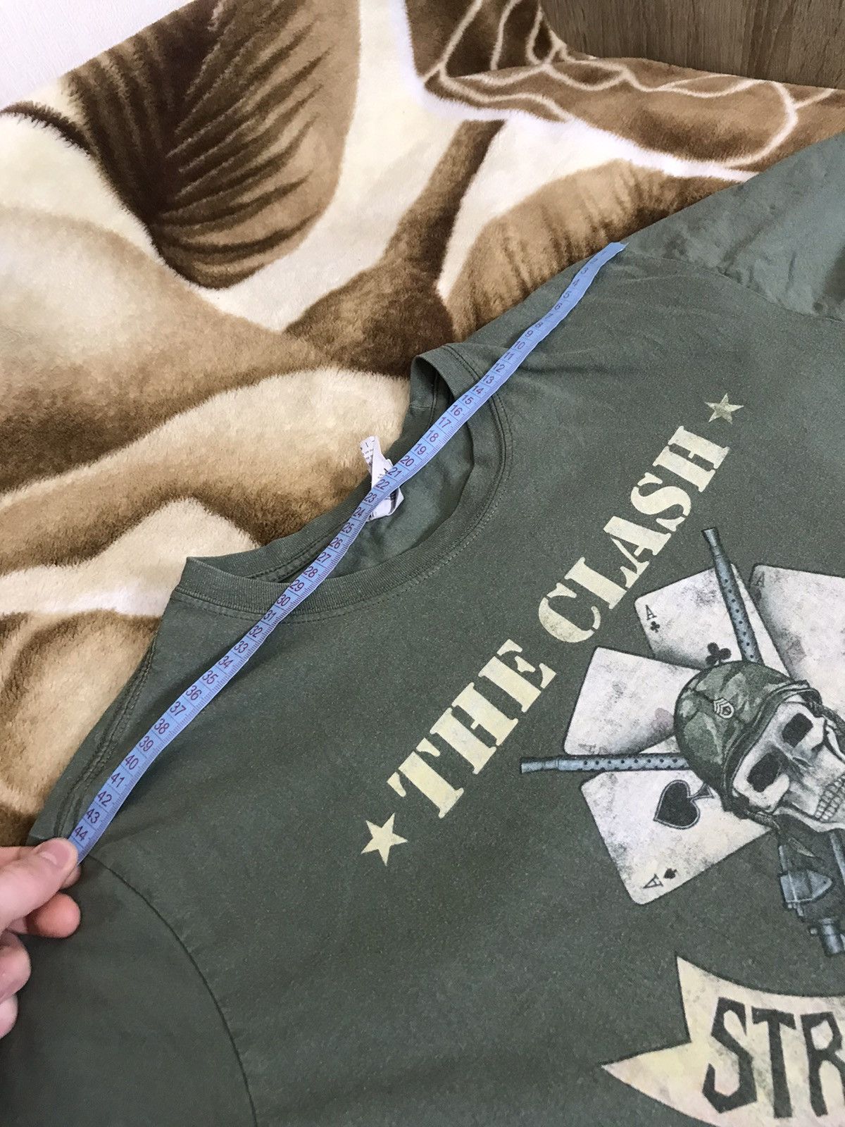 Band Tees 🔥 Vintage The Clash Straight to Hell Punk Rock Green Tees Size US L / EU 52-54 / 3 - 12 Thumbnail