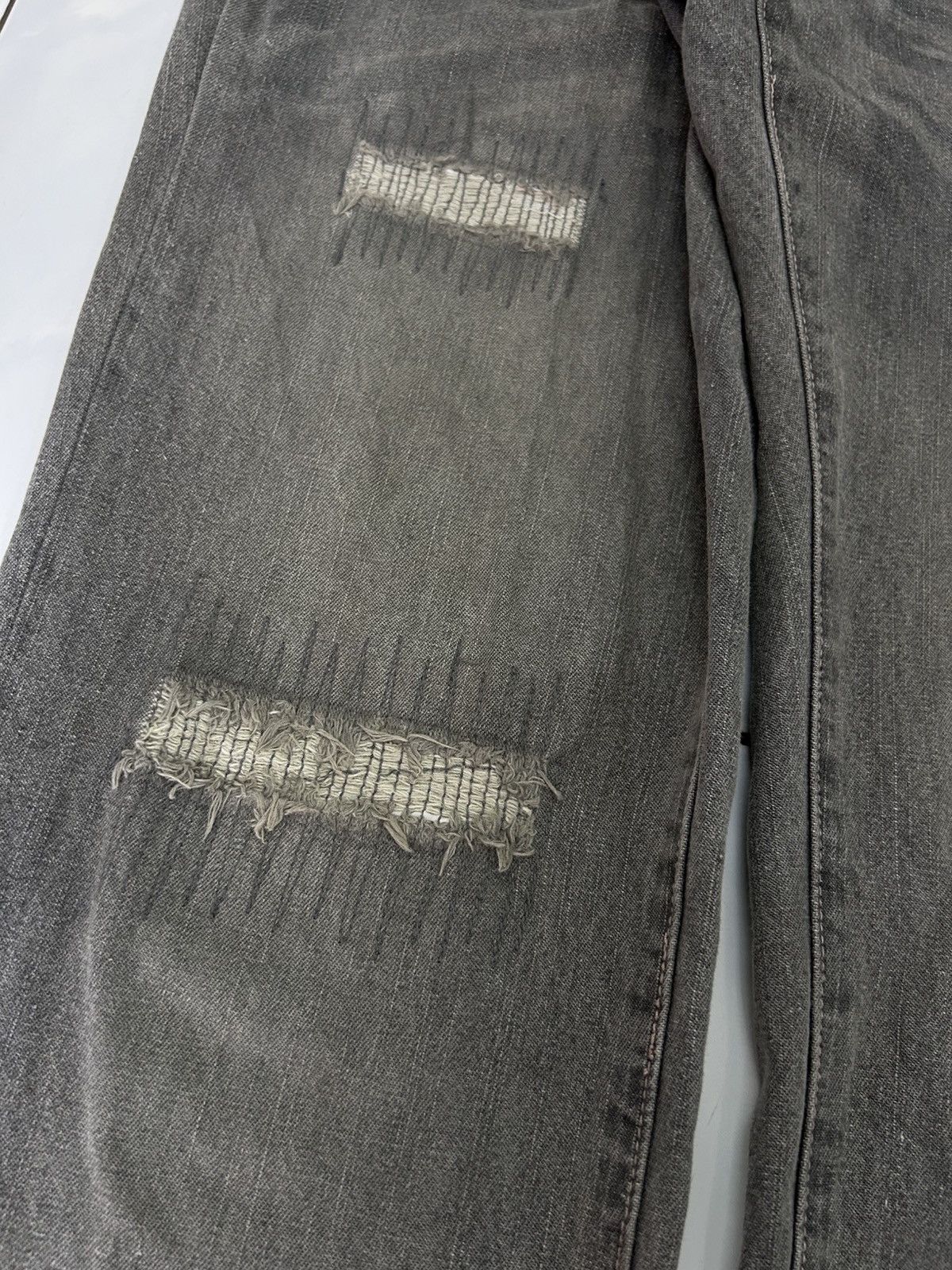 Comme Ca Ism × Japanese Brand × Vintage Vintage COMME CA ISM Distressed Jeans Regular Fits Denim Size US 31 - 16 Thumbnail