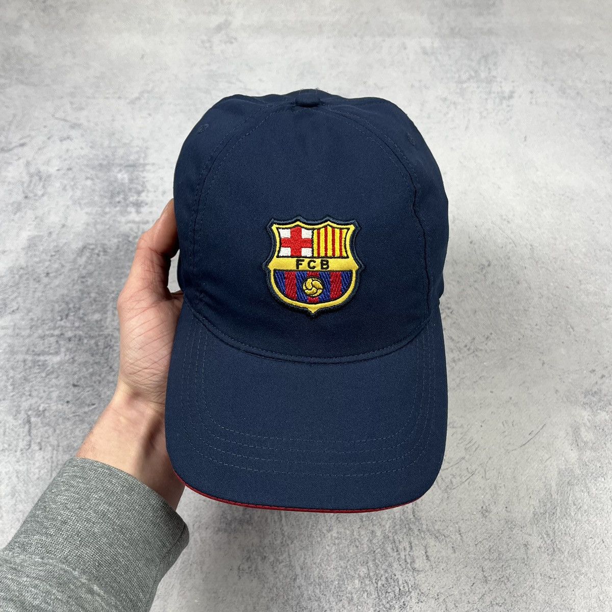 Nike × Vintage Vintage Nike F.C. Barcelona centre logo swoosh cap 90’s Size ONE SIZE - 4 Thumbnail