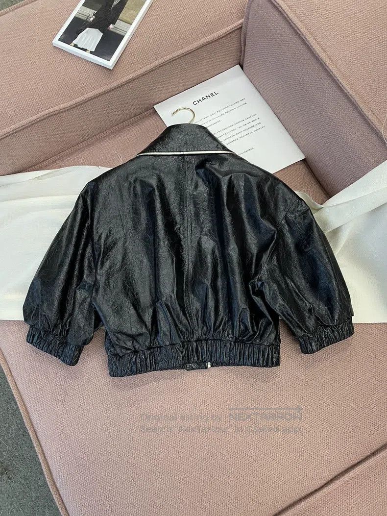 Chanel Chanel Black short leather jacket Size XS / US 0-2 / IT 36-38 - 2 Thumbnail