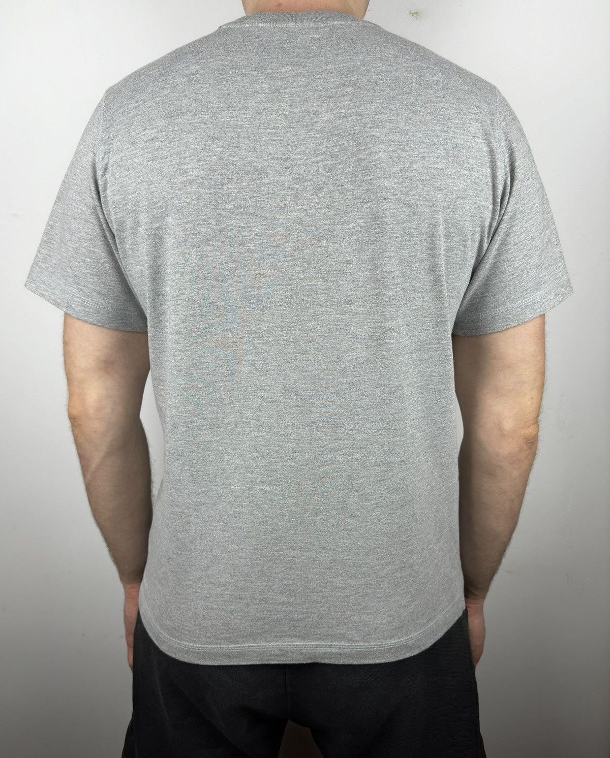 Nike Vintage Nike Mini Swoosh Logo T Shirt Tee Y2K Center Size US M / EU 48-50 / 2 - 8 Thumbnail