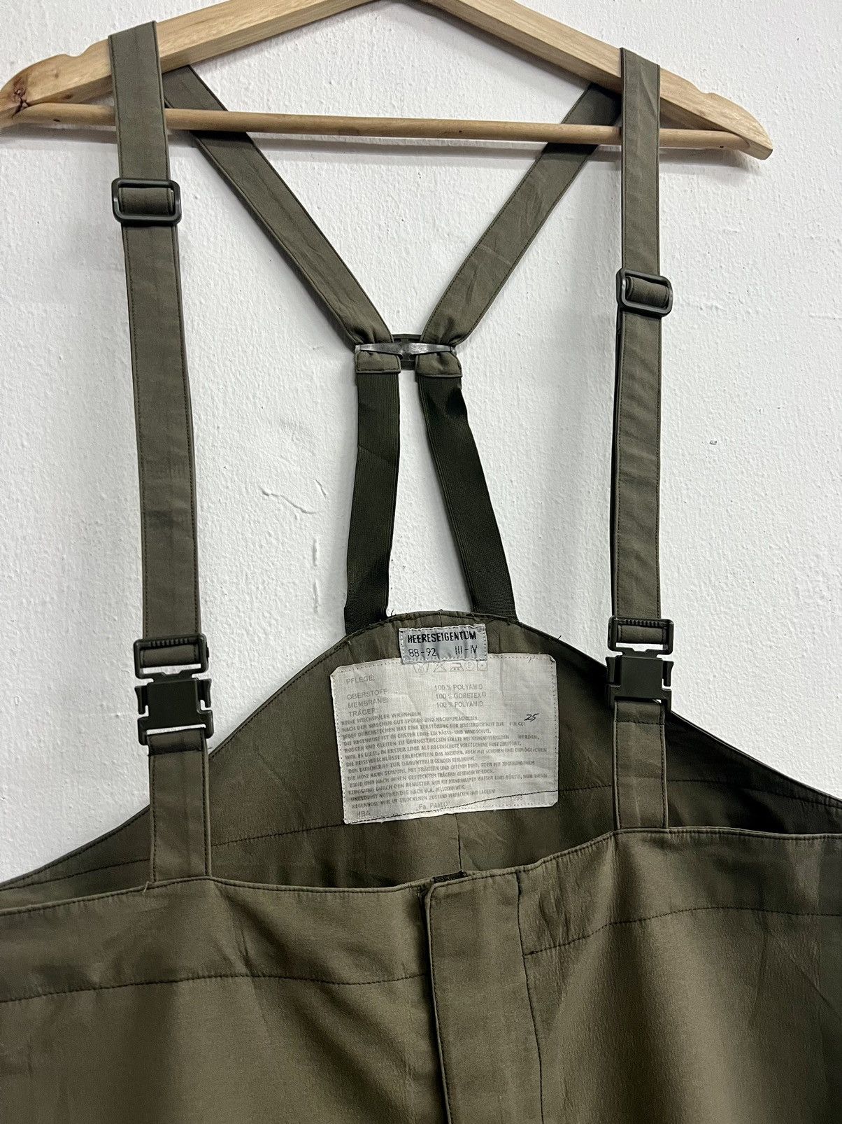 Goretex VINTAGE HBA OG MILITARY GORETEX OVERALL Size US 34 / EU 50 - 11 Thumbnail