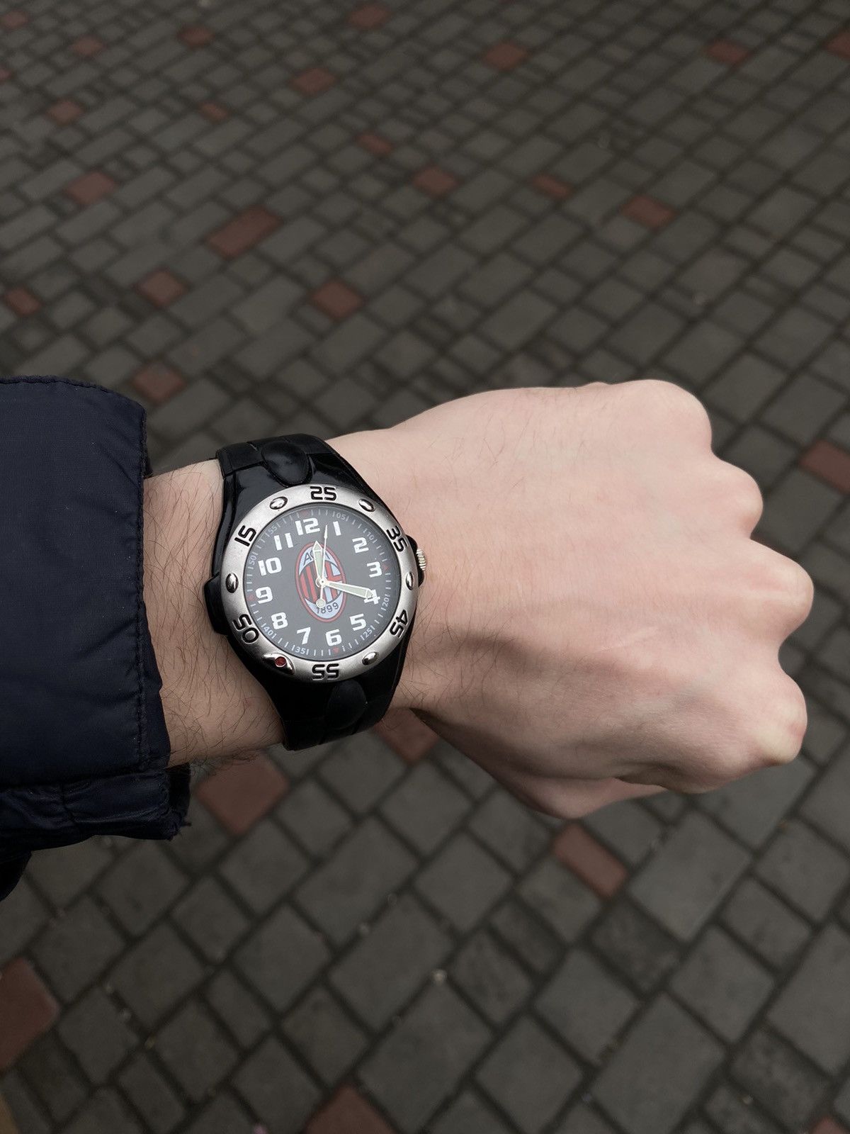 Jewelry × Vintage AC Milan Black Sport Watch - Japanese Brand Size ONE SIZE - 1 Thumbnail
