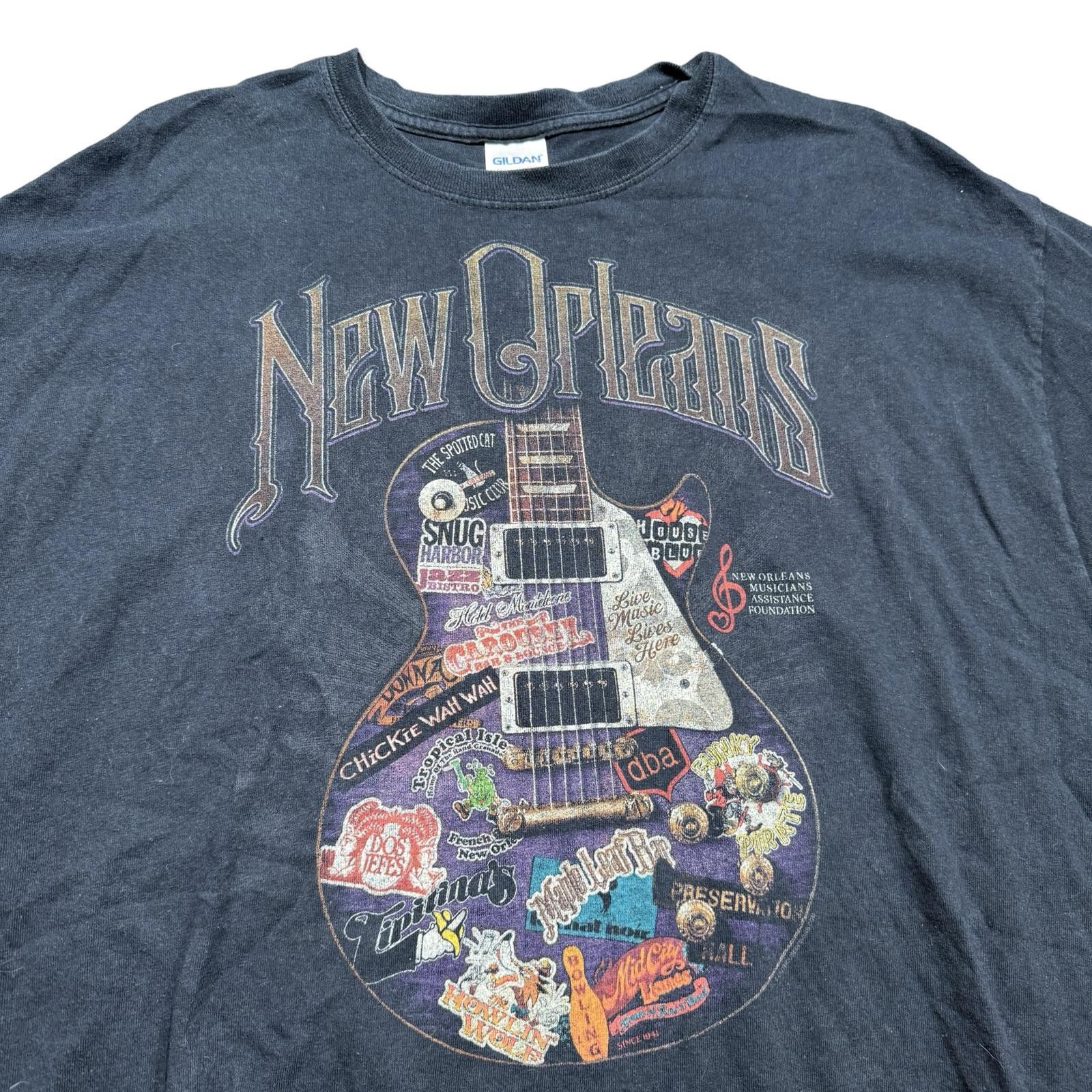 Gildan New Orleans Y2K Electric Guitar Jazz Graphic Tee Size US XL / EU 56 / 4 - 2 Thumbnail