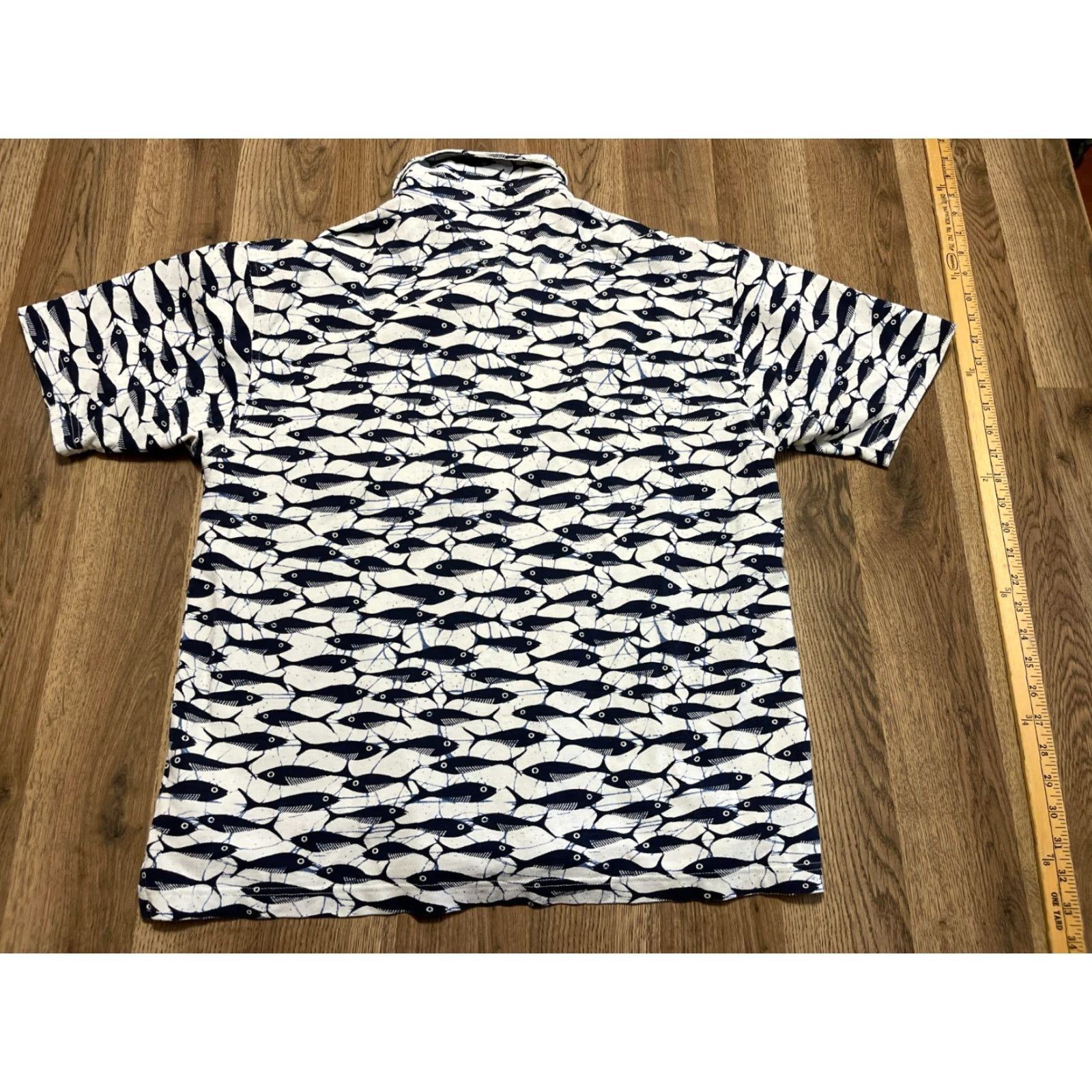 Tommy Hilfiger Hilfiger Shirt, Men's Large, Button-Up, Short Sleeve, White/Blue, Casual, Regular Fit, Button, Collared, Stone: N/A Size US L / EU 52-54 / 3 - 2 Thumbnail