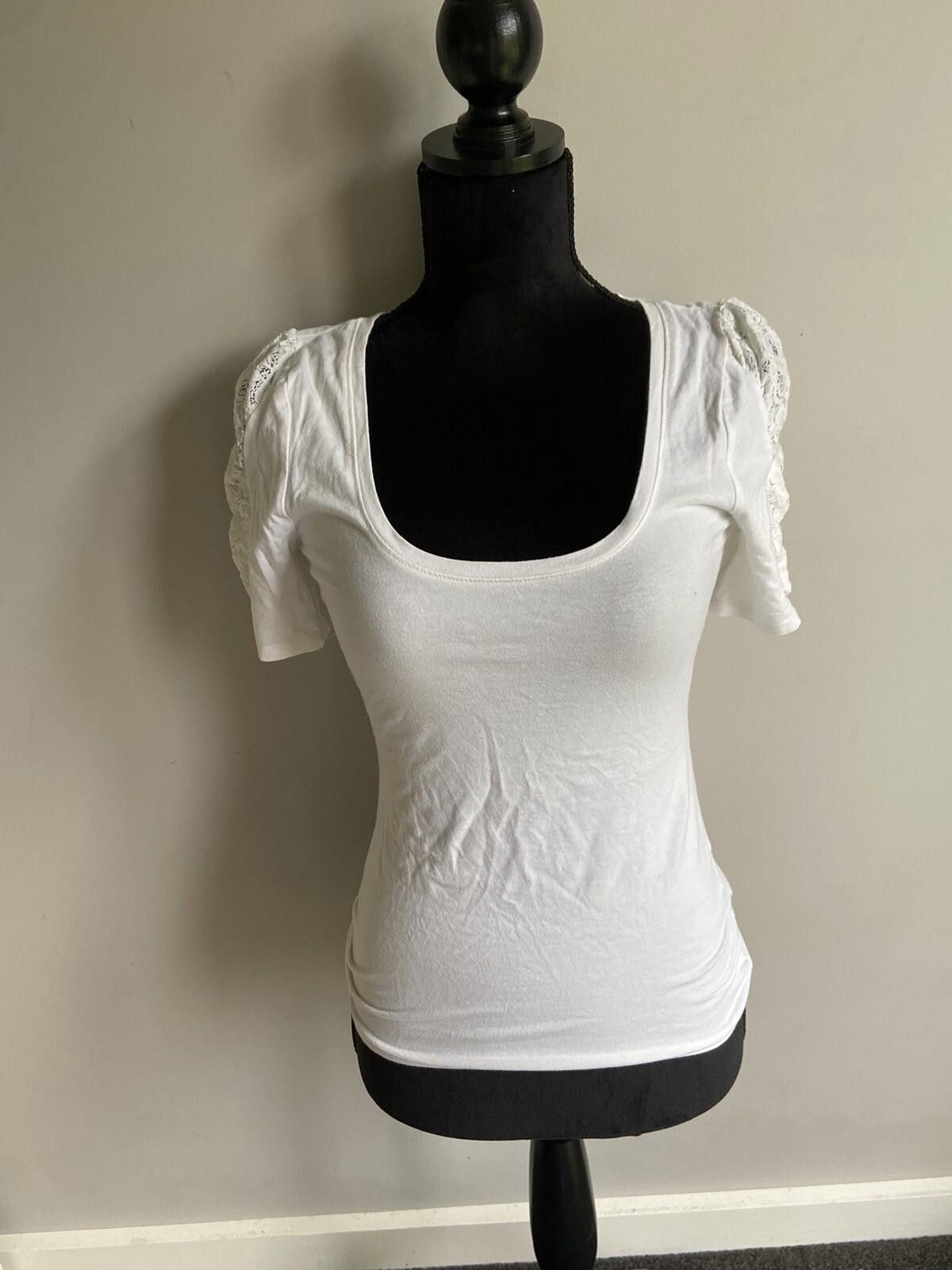 Massimo Dutti Dotti Top Half Sleeve White w Lace T-Shirt - Size X S(001) Size XS / US 0-2 / IT 36-38 - 7 Thumbnail