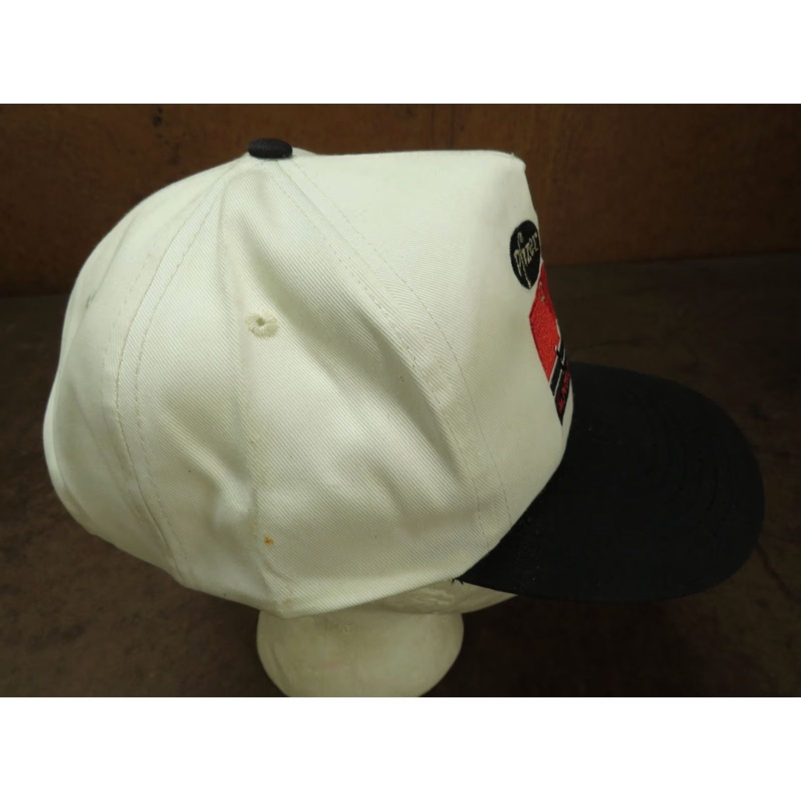 Vintage VINTAGE Pfizer Animal Health Yard Show National Western 1998 Farm Ag VTG Snapback Hat Men One Size White Solid Adjustable Hat Size ONE SIZE - 5 Thumbnail