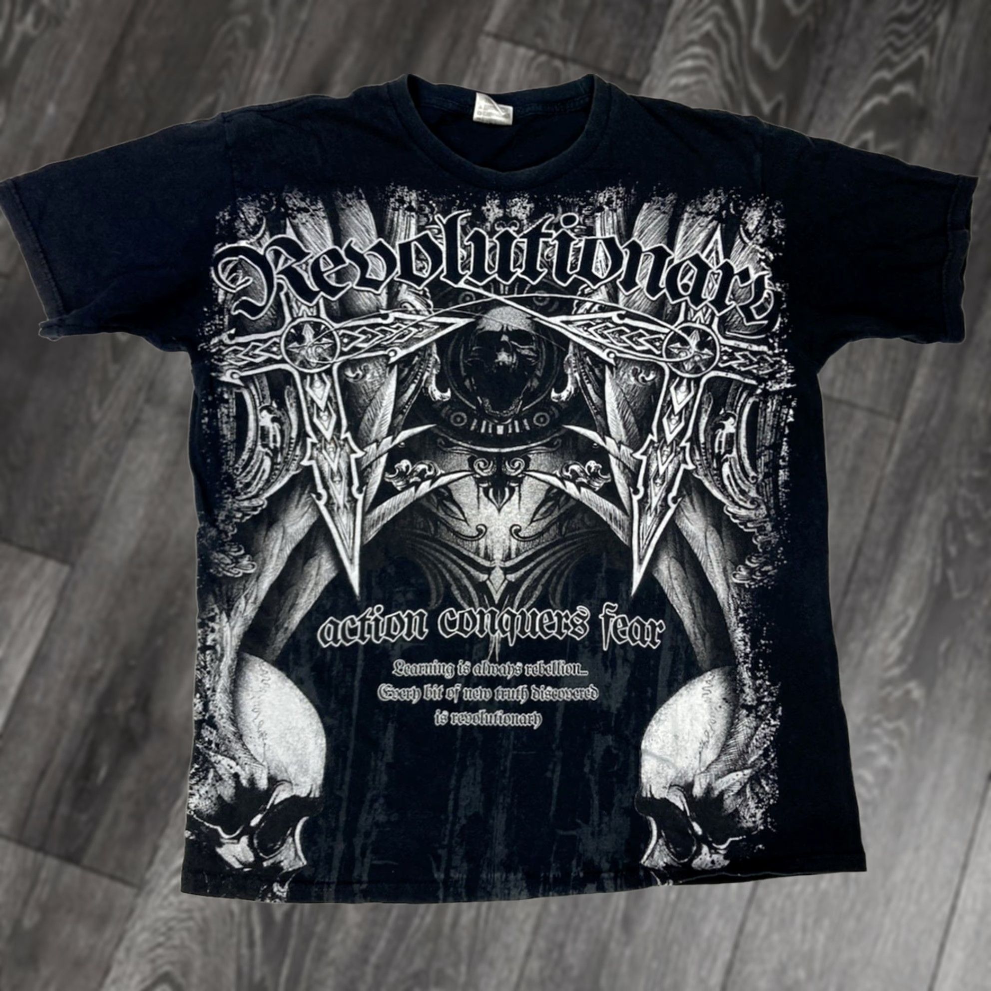 Oakley × Vintage 90s Oakley Vintage Flame Skull Logo T-shirt | Grailed