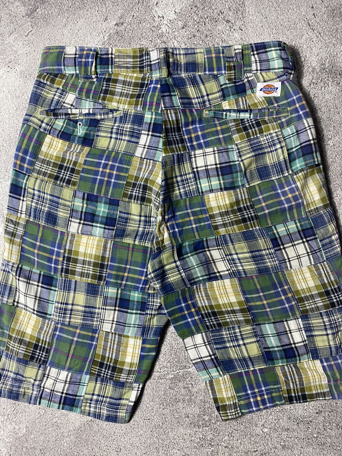 Beams Plus × Dickies × Japanese Brand RARE Beams X Dickies Patchwork Shortpants Size US 33 - 7 Thumbnail