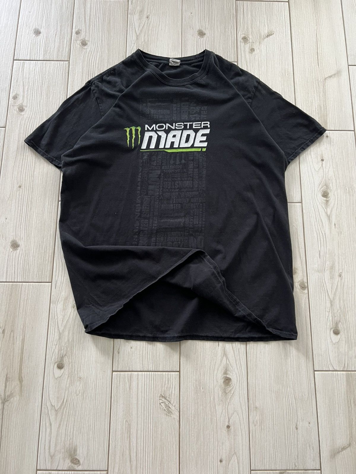 Vintage Vintage Y2K Monster Energy T-Shirt Size US L / EU 52-54 / 3 - 8 Thumbnail