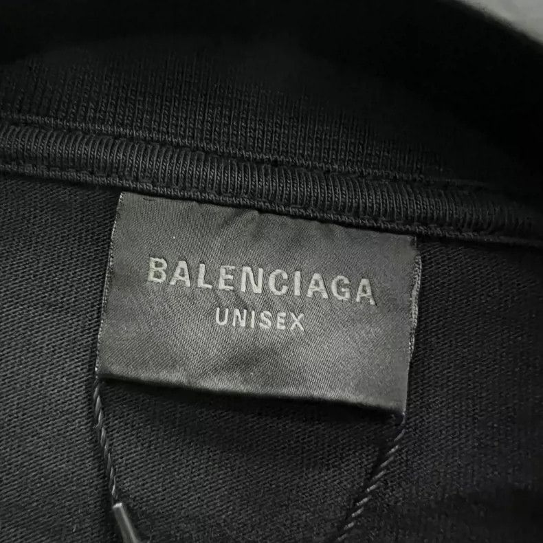 Balenciaga Balenciaga Black logo tag short-sleeved Size US L / EU 52-54 / 3 - 3 Thumbnail
