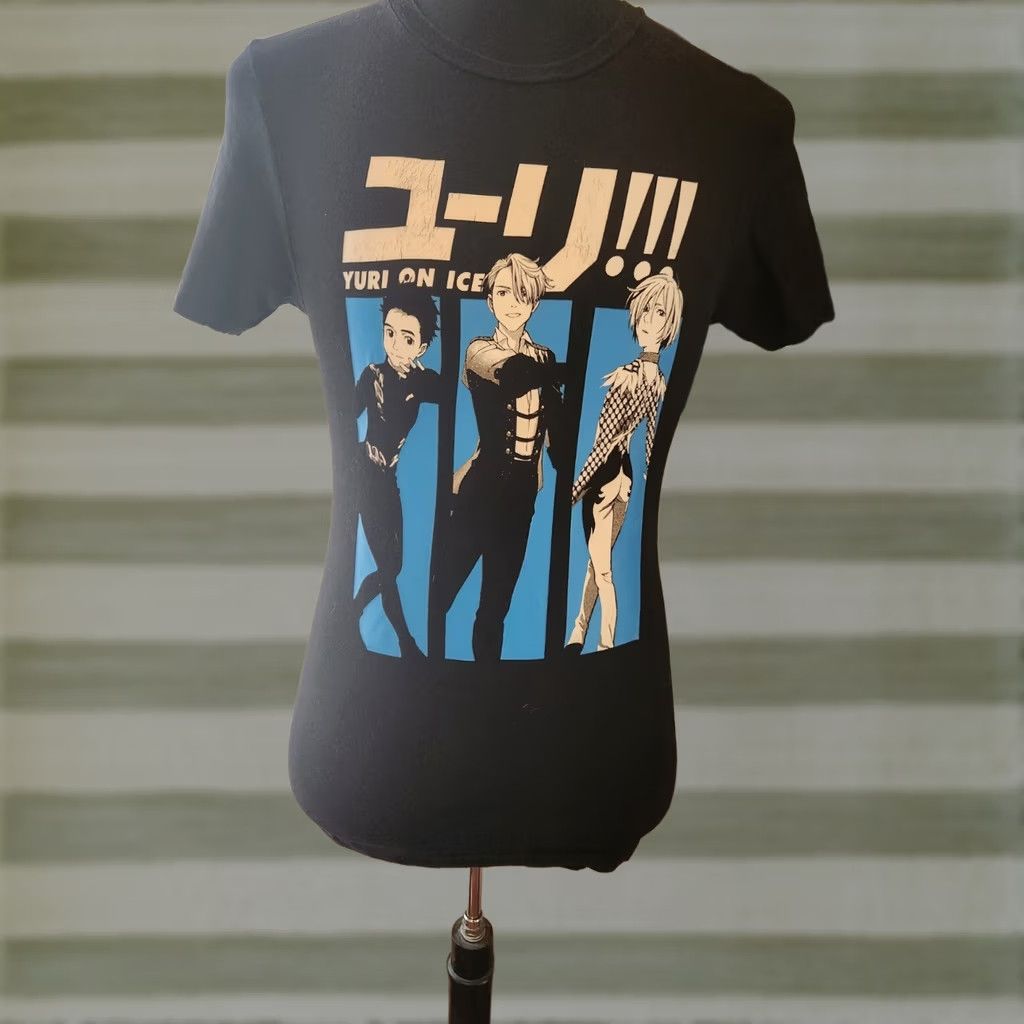 Vintage Yuri On Ice Shirt Mens S Black Cotton Knit Crew Neck Short Sleeve Logo Graphic Anime Manga Crunchy Roll Shirt Size US S / EU 44-46 / 1 - 1 Thumbnail
