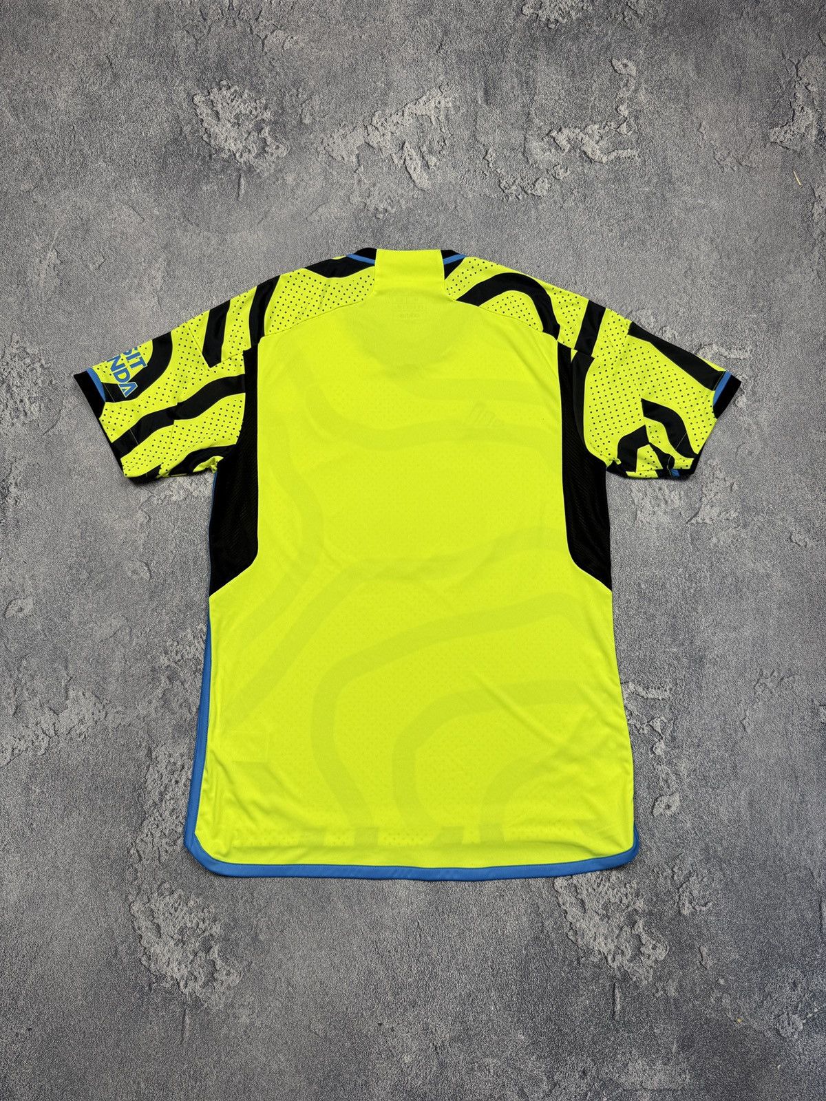 Adidas CRAZY Adidas Jersey Arsenal 2023 Fly Better Tee Size US M / EU 48-50 / 2 - 2 Thumbnail