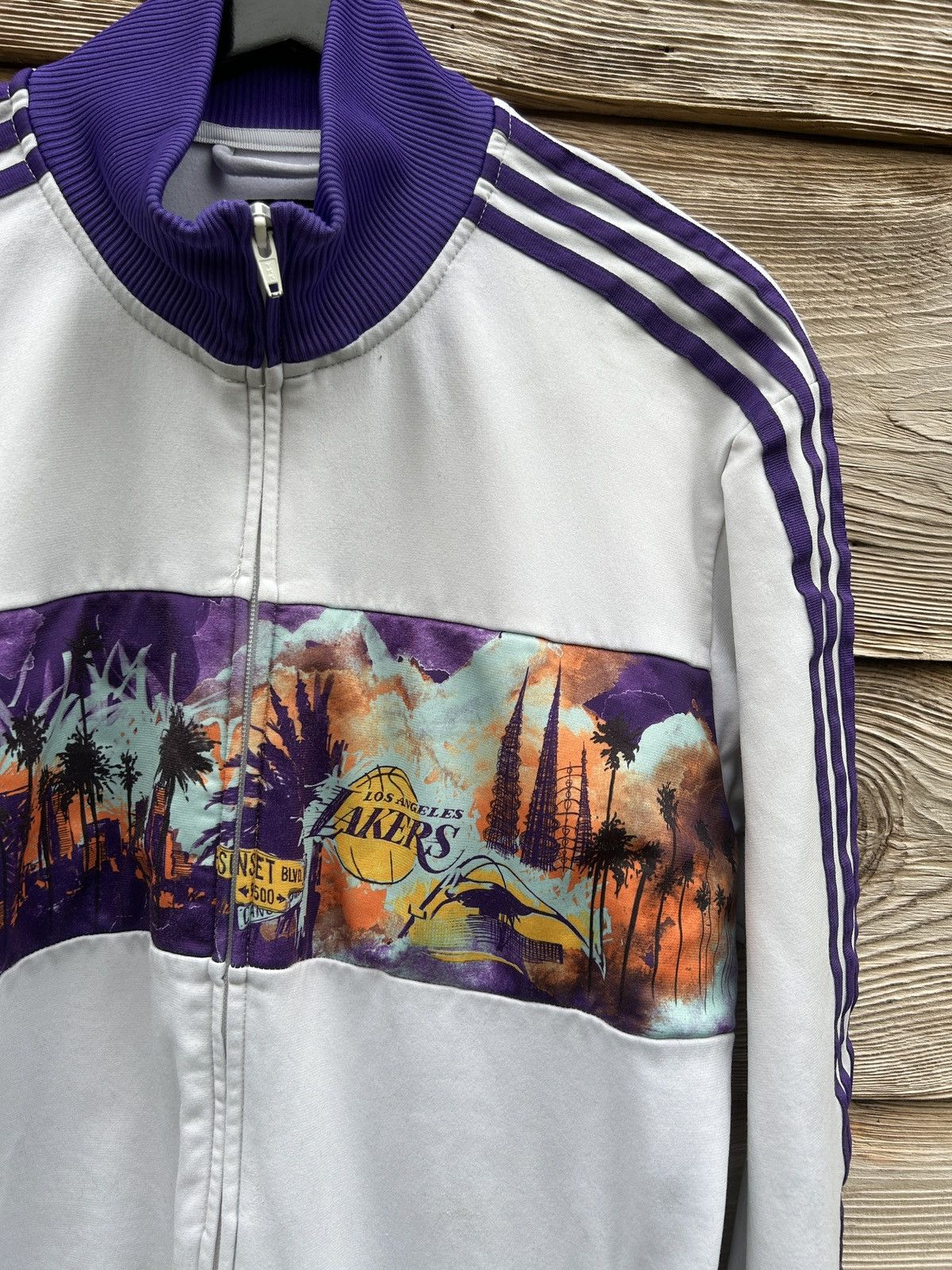 Adidas Vintage Adidas Originals LA Lakers 2010 NBA Tracksuit Jacket Size US XL / EU 56 / 4 - 2 Thumbnail