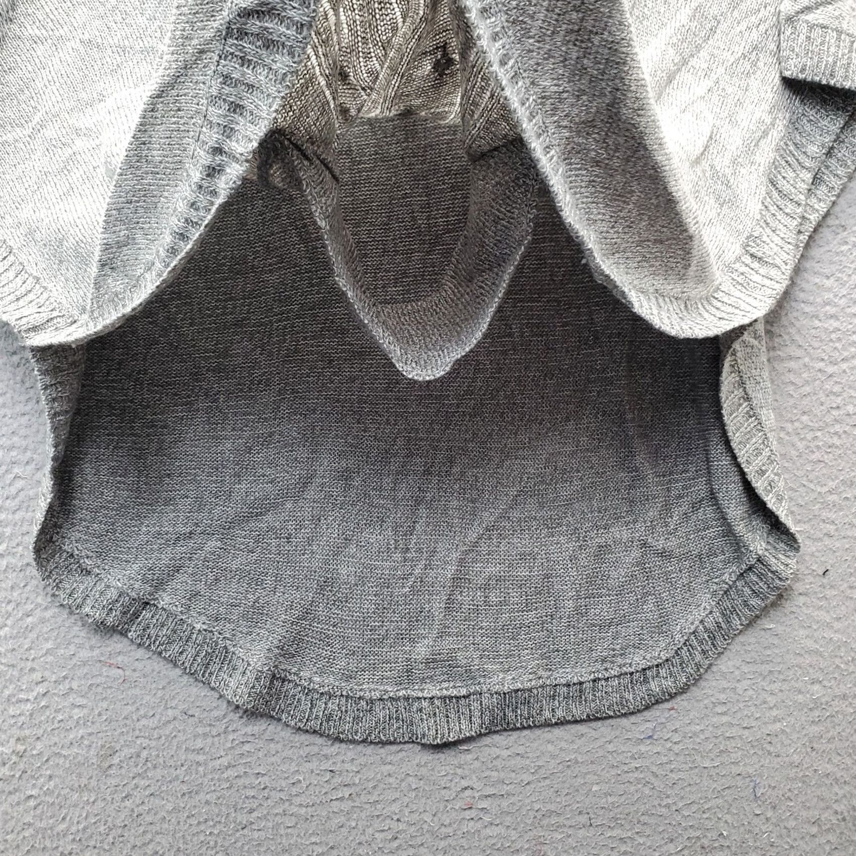 Vintage 89th & Madison Womens Size 2X Gray Poncho Sweater Pullover Tight Knit Turtleneck Knitwear Vest Style Sleeveless Shirt Size XXL / US 16-18 / IT 52-54 - 8 Thumbnail