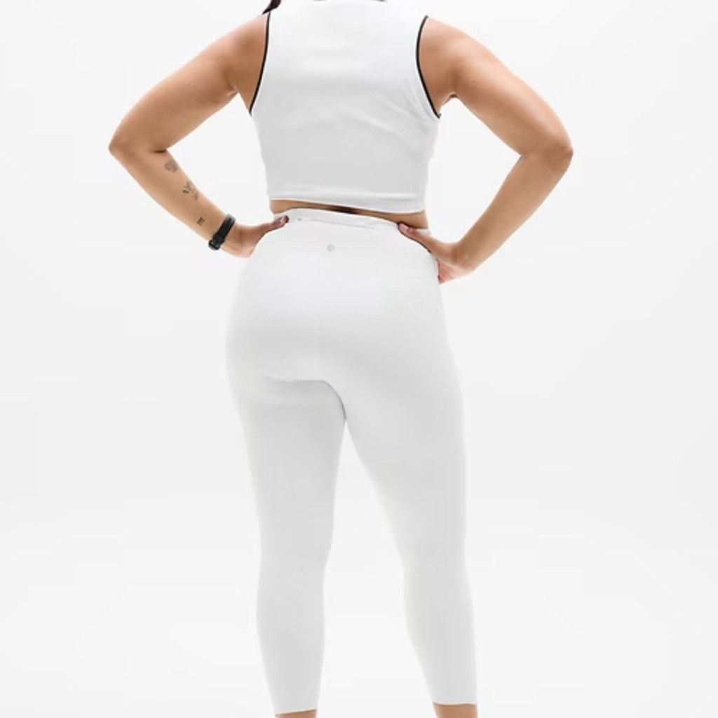 Athleta Athleta Pacesetter Ultra High Rise 7/8 Leggings Size 30" / US 8 / IT 44 - 2 Thumbnail