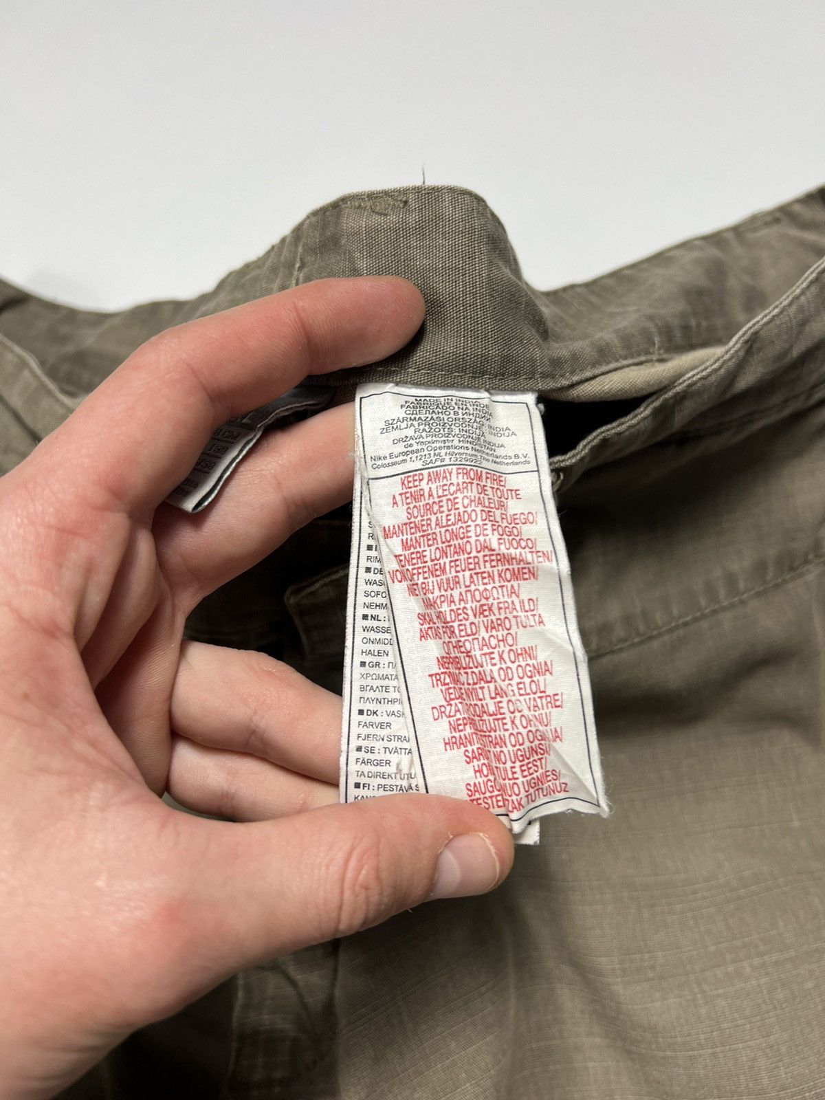 Nike Vintage Nike Corduroy Millitary Style Short Y2K Size US 36 / EU 52 - 8 Thumbnail
